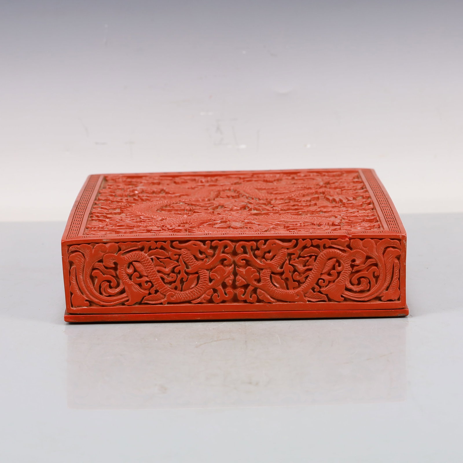 A Craved Red Lacquer Auspicious Cloud and Dragon Pattern Box - 8