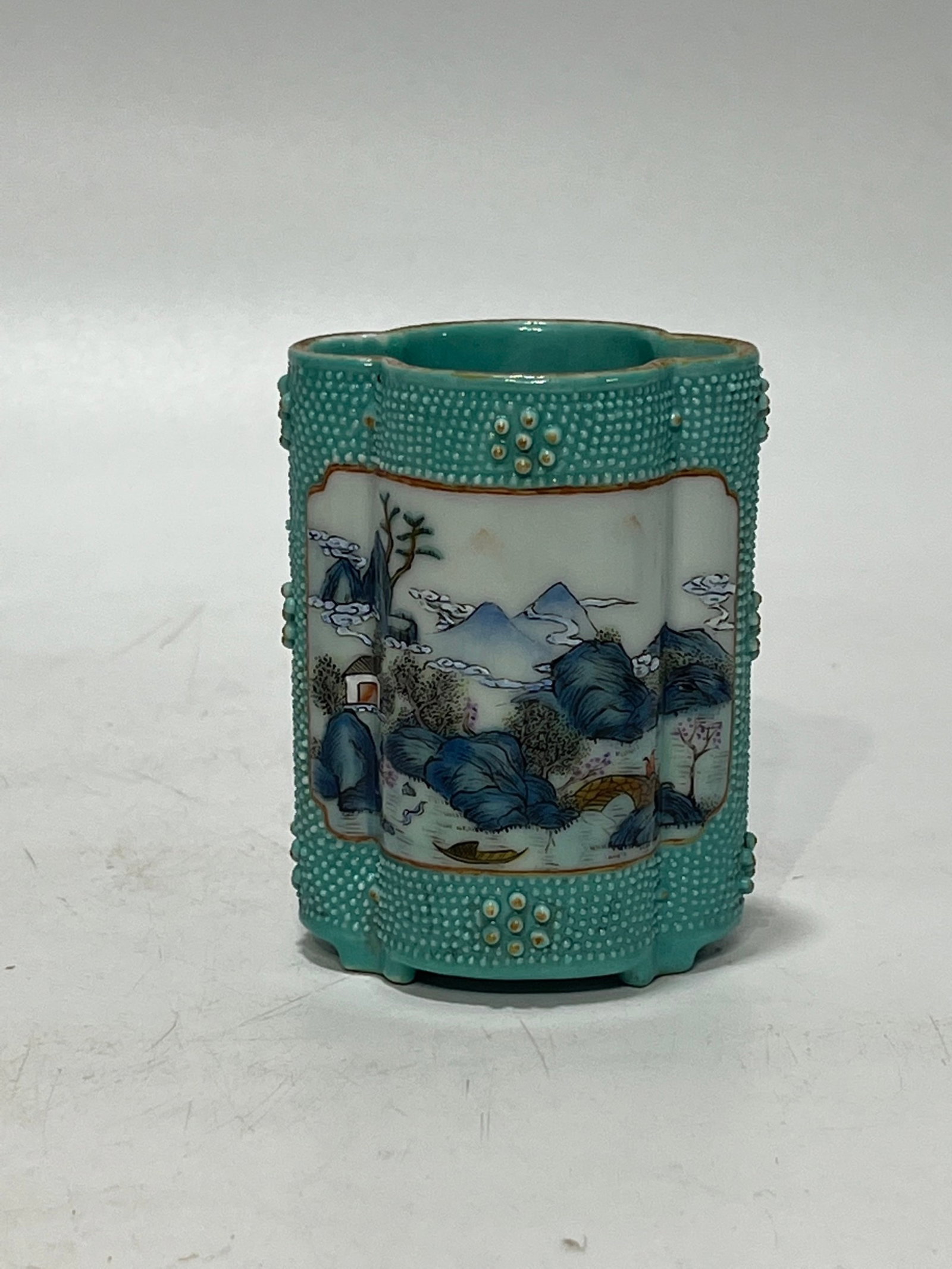 An Exquisite Famille-Rose Green Ground Landscape Pattern four legs Brush Pot: An Exquisite Famille-Rose Green Ground Landscape Pattern four legs Brush Pot,Qing Dynasty,China,Qianlong Four-character Mark,Size:3in 粉彩绿地山水纹四&#