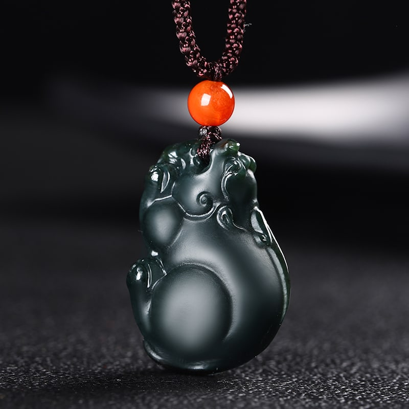An Exquisite Cyan jade Wealth-Attracting Creature Pattern Pendant: An Exquisite Cyan jade Wealth-Attracting Creature Pattern Pendant,Size:1.2inx0.8in 青玉貔貅纹挂件