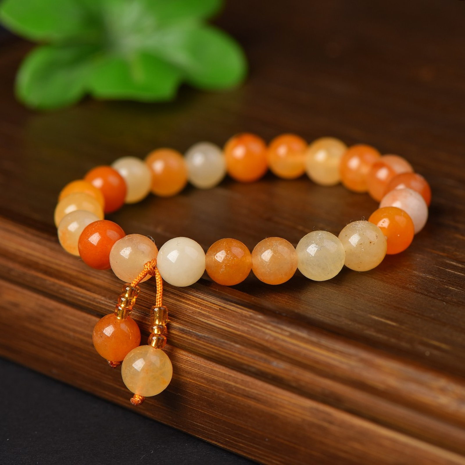 An Exquisite Yellow Jade Bracelets - 4