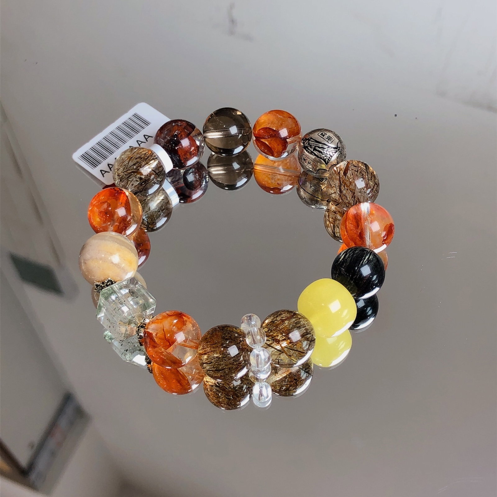 An Exquisite Crystal Bracelet - 2