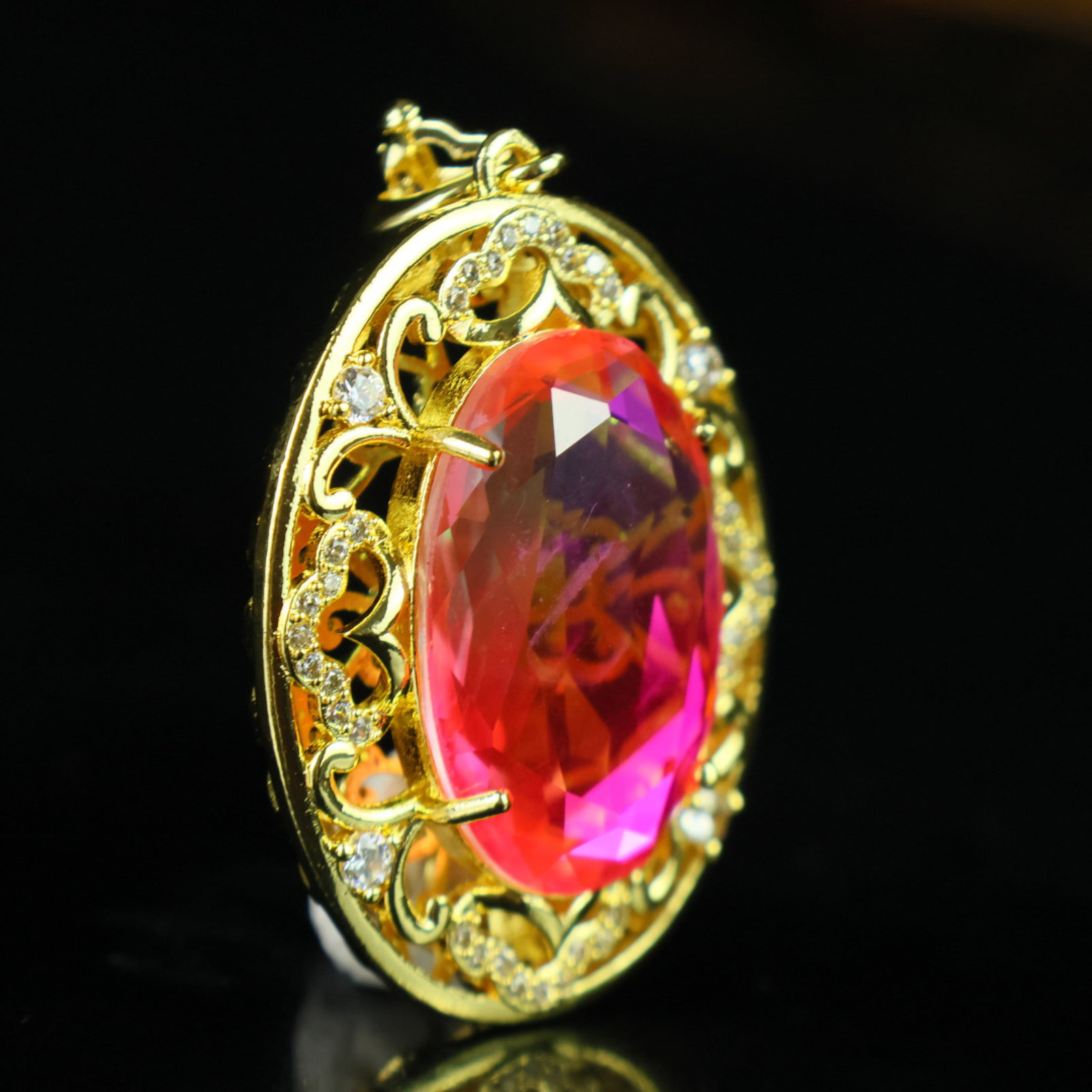 An Exquisite Pendant - 3