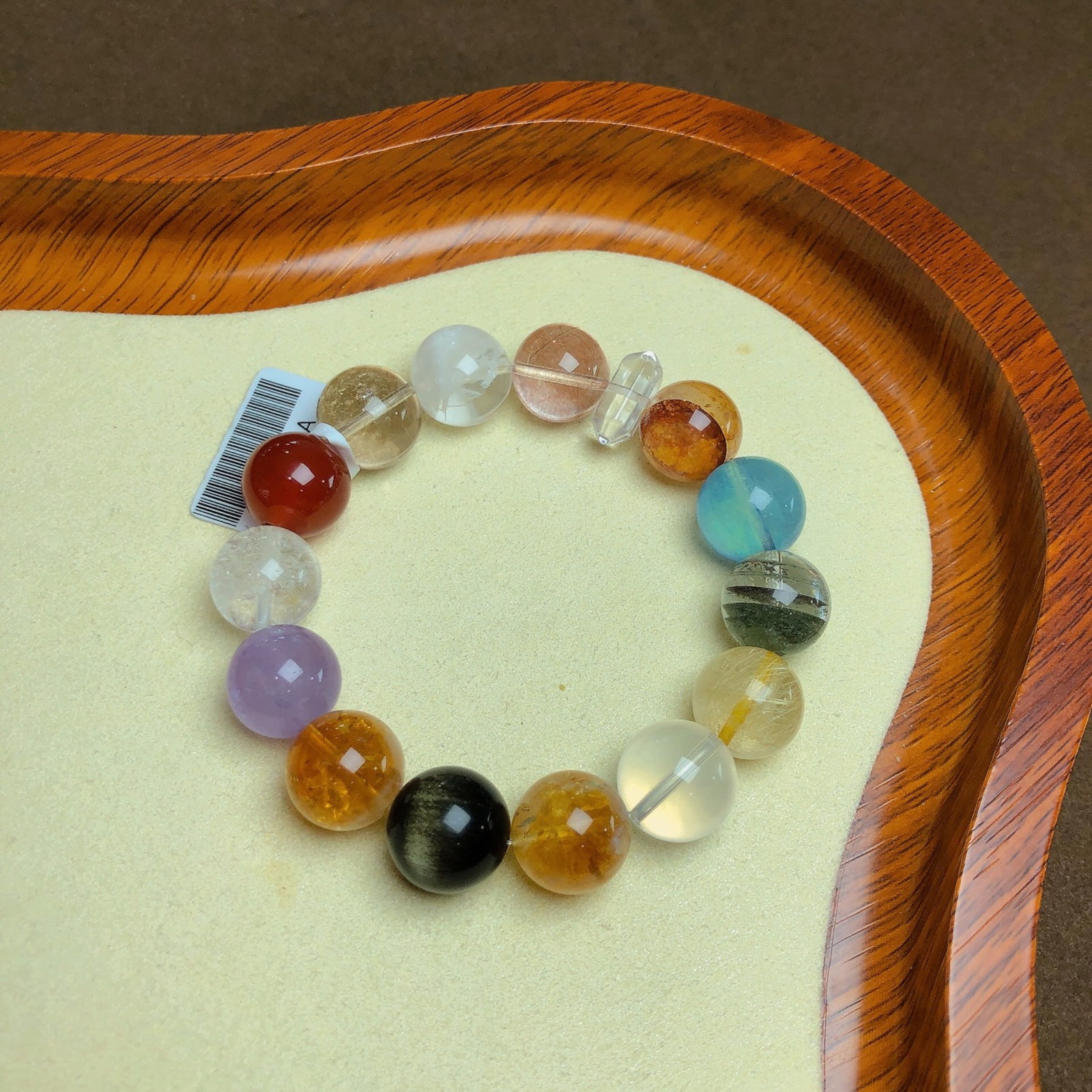 An Exquisite Crystal Bracelet: An Exquisite Crystal Bracelet,Size:0.5in,Weight:51.5g 水晶手串
