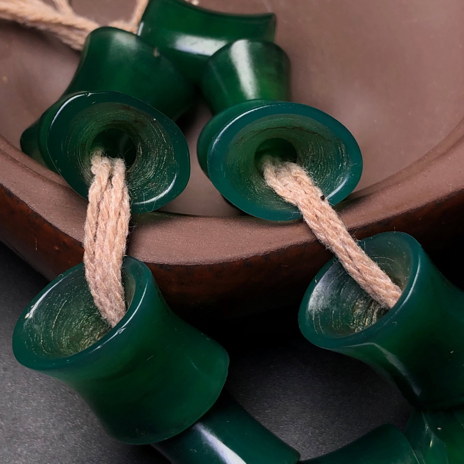 An Exquisite Agate Bracelet - 9