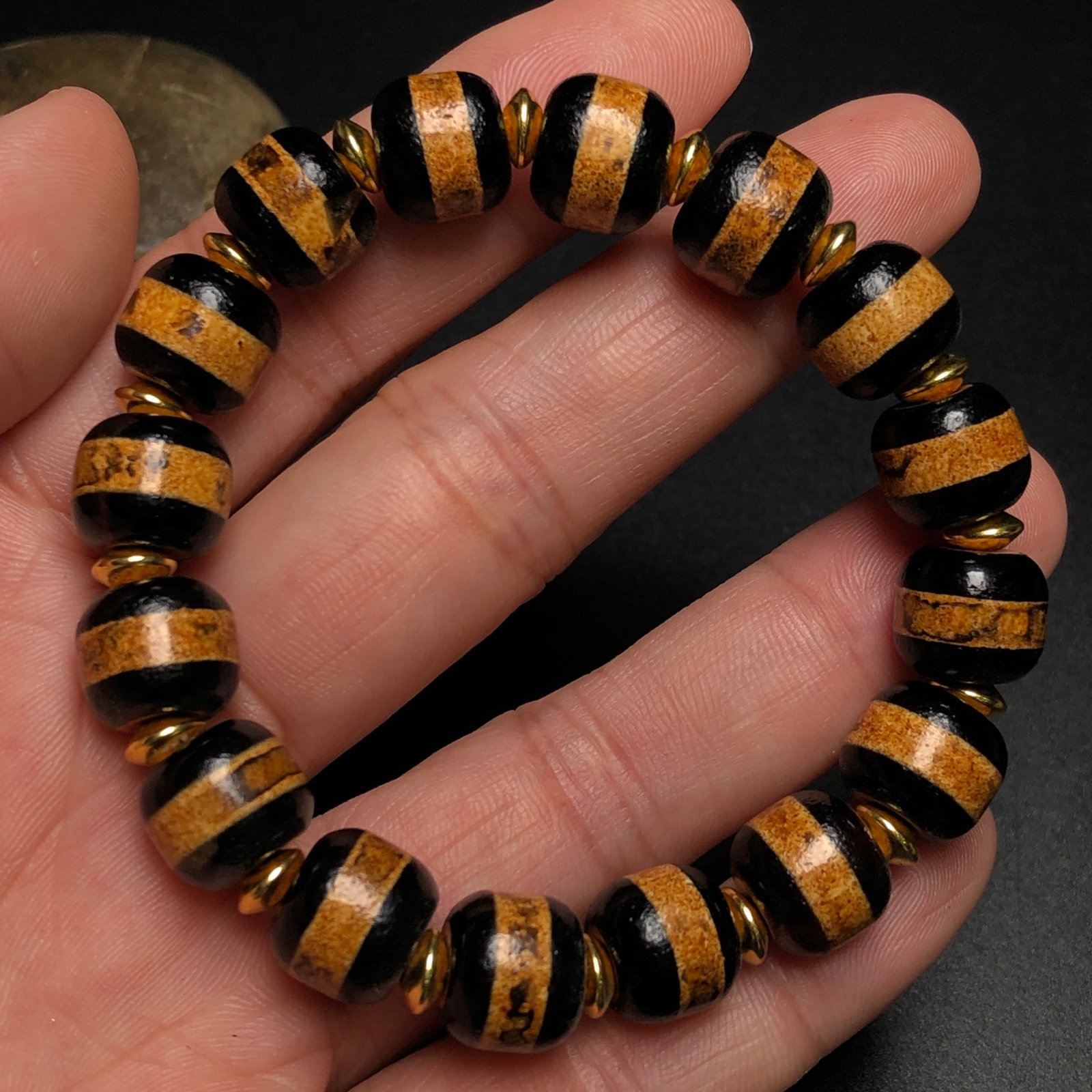 A Precious Dzi Bead Bracelets - 2