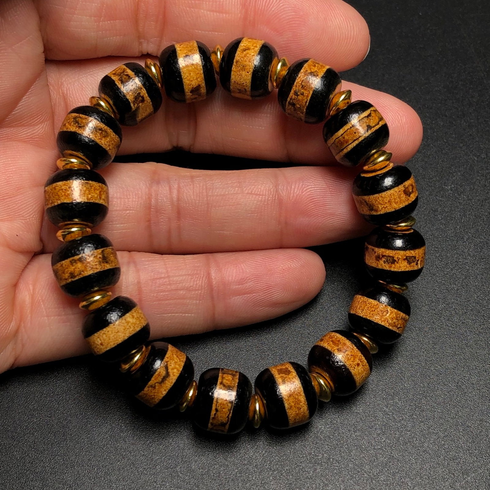 A Precious Dzi Bead Bracelets - 5