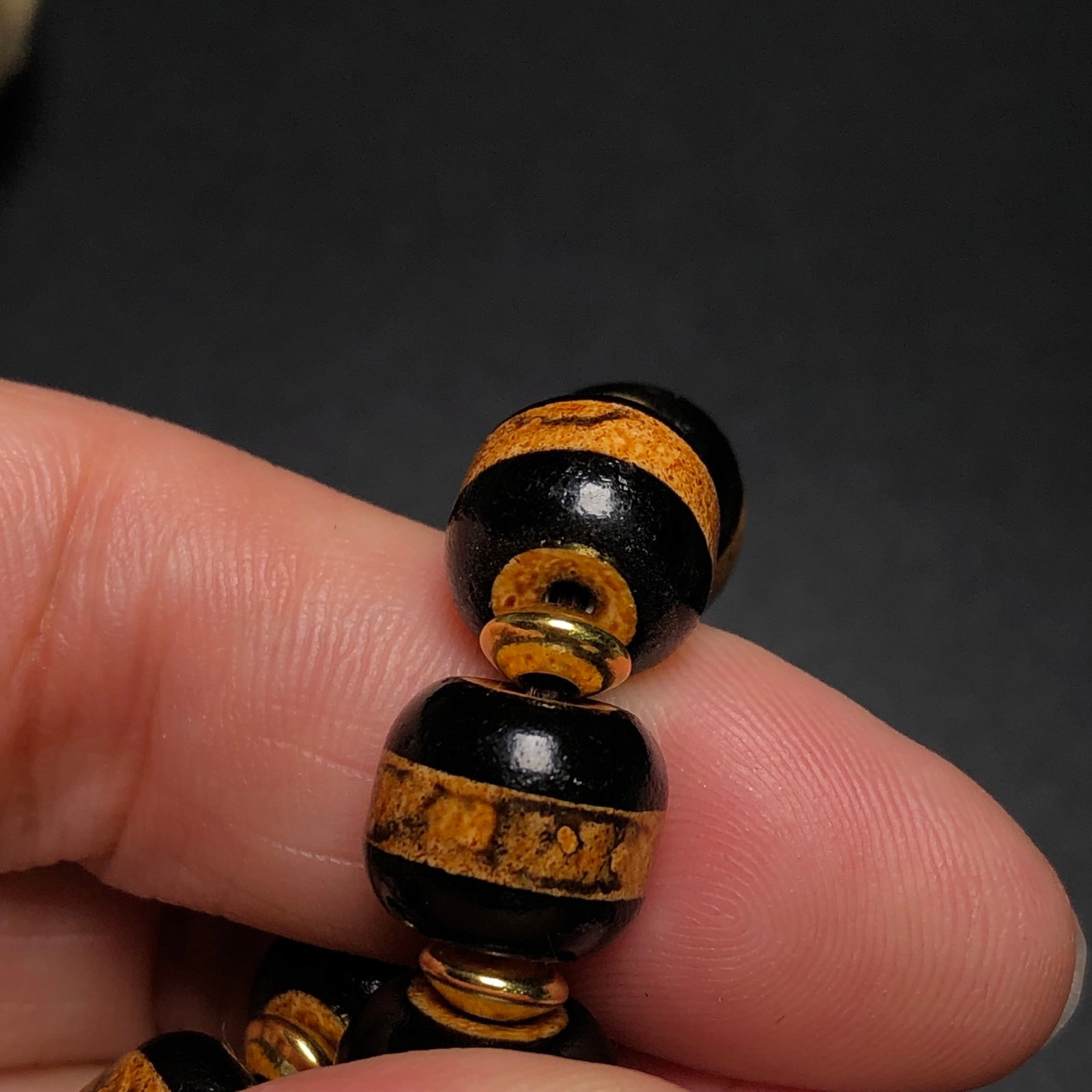 A Precious Dzi Bead Bracelets - 9