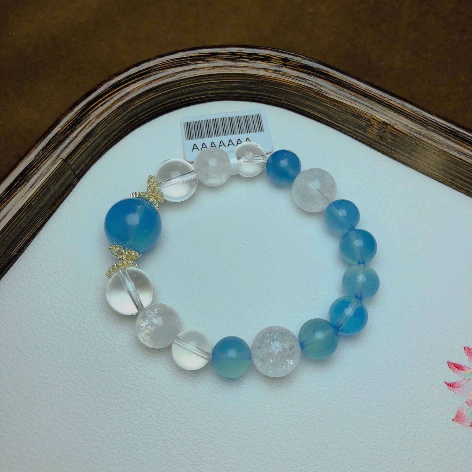 An Exquisite Crystal Aquamarine Bracelets: An Exquisite Crystal Aquamarine Bracelets,Size:0.4in,0.6in,Weight:27.6g 水晶海蓝宝手串