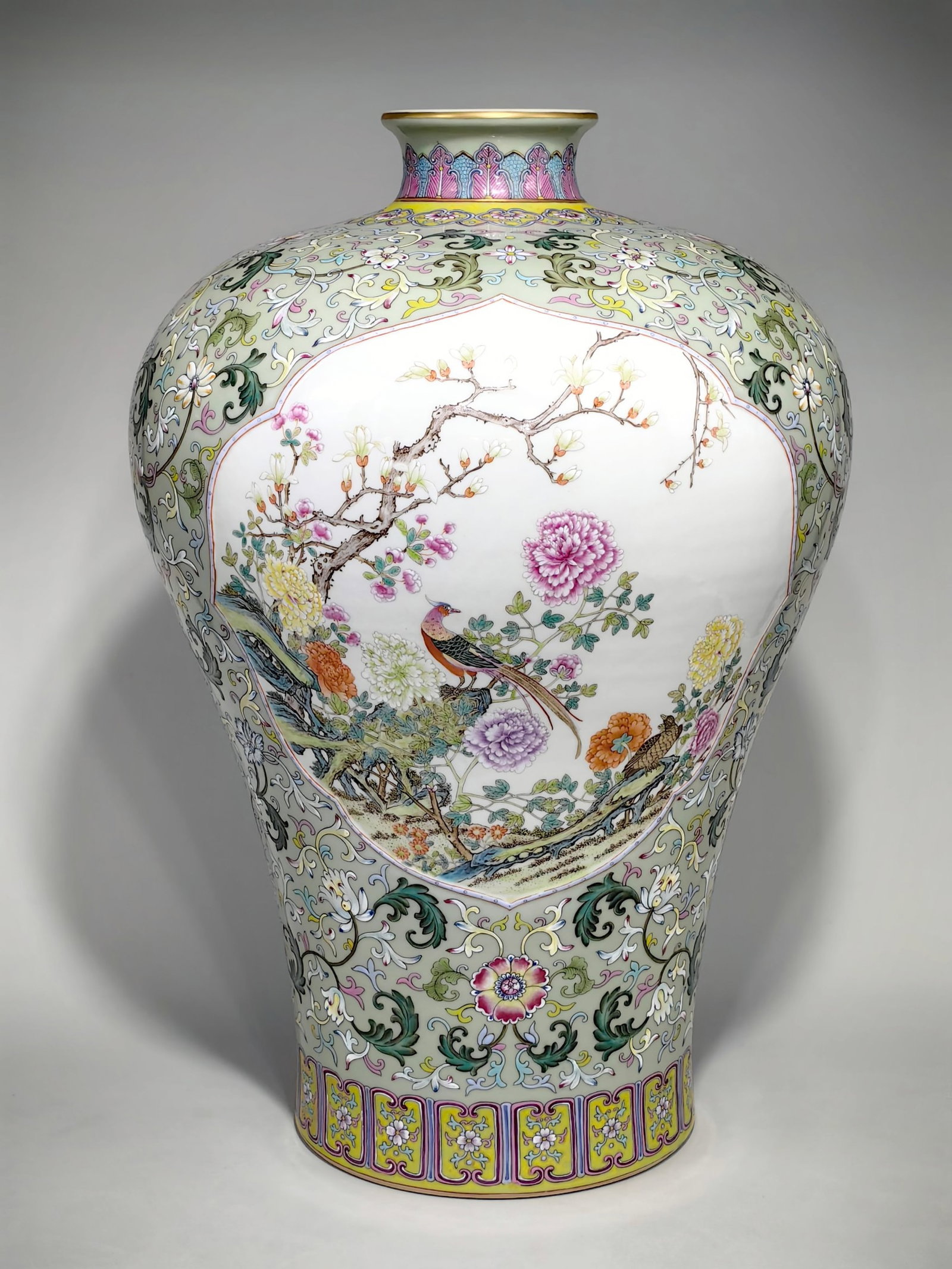 A Huge Celadon Glazed Famille-Rose Flower and Bird Pattern Vase: A Huge Celadon Glazed Famille-Rose Flower and Bird Pattern Vase,Qing Dynasty,China,Qianlong Six-character Mark,Size:21.1inx15in 青釉粉彩花鸟纹瓶,中