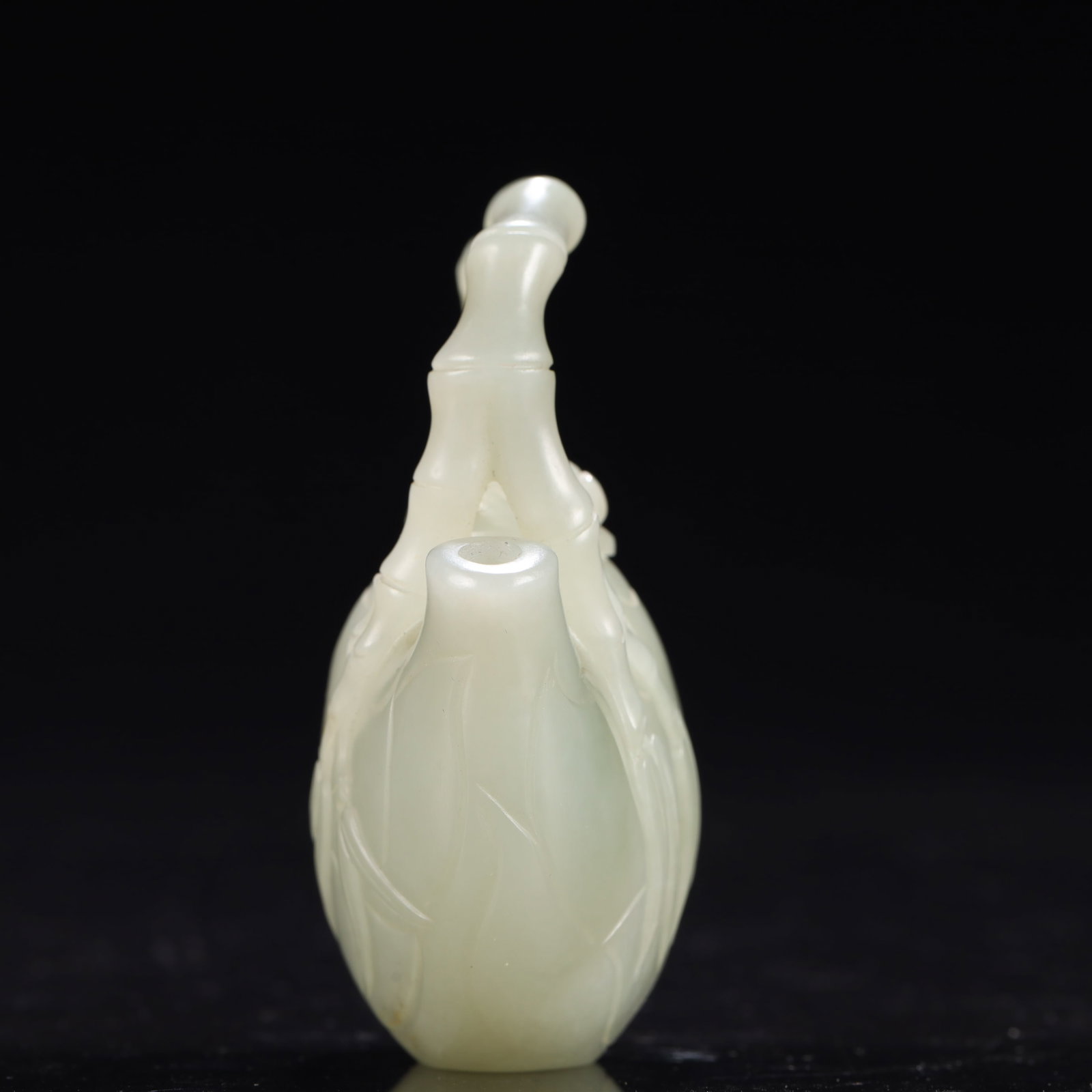 An Exquisite White Jade Bamboo Pattern Ewer - 7