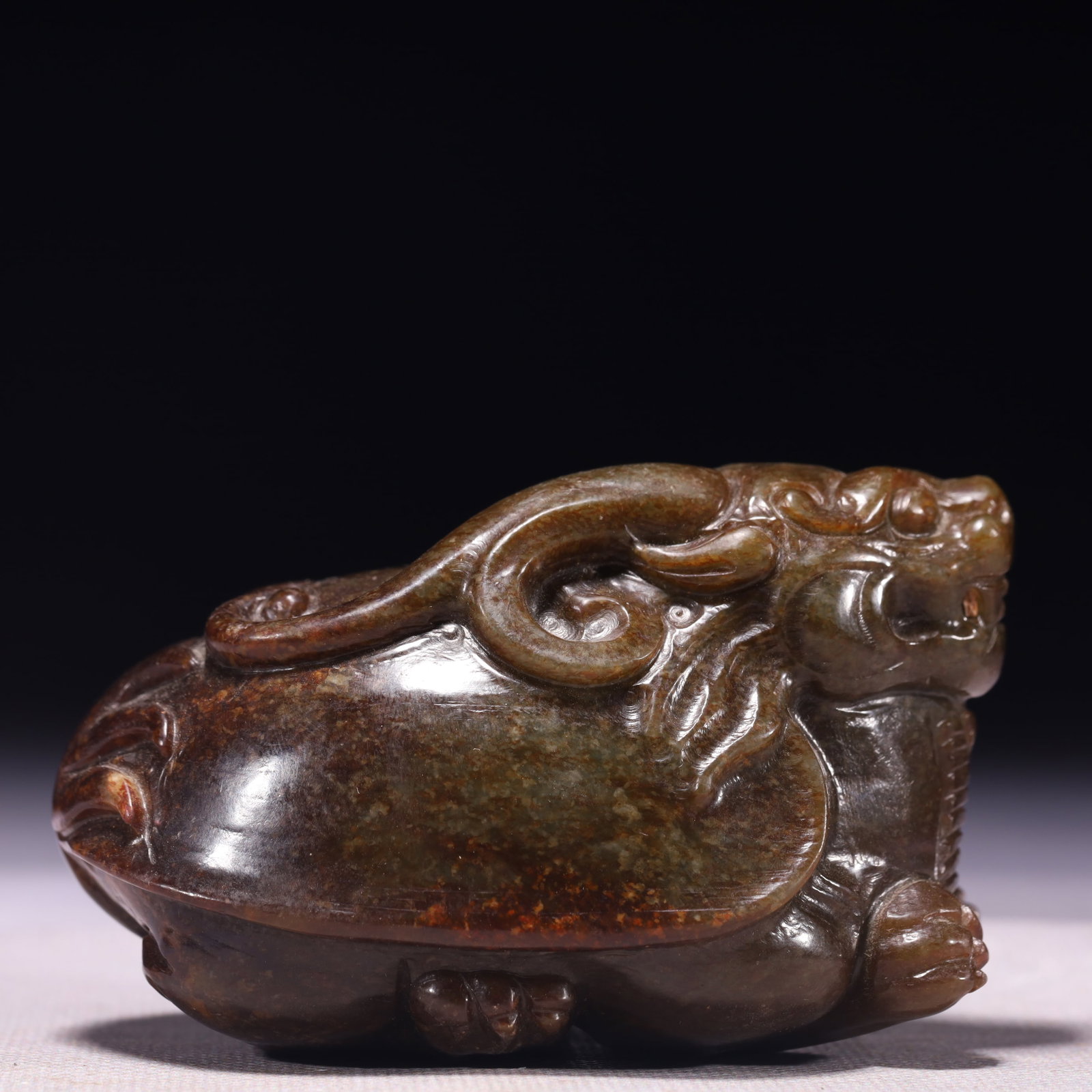 An Exquisite Archaic Jade Auspicious Beast Ornament: An Exquisite Archaic Jade Auspicious Beast Ornament,Ancient Time,China,Size:3.5inx2.6inx2.2in,Weight:544g