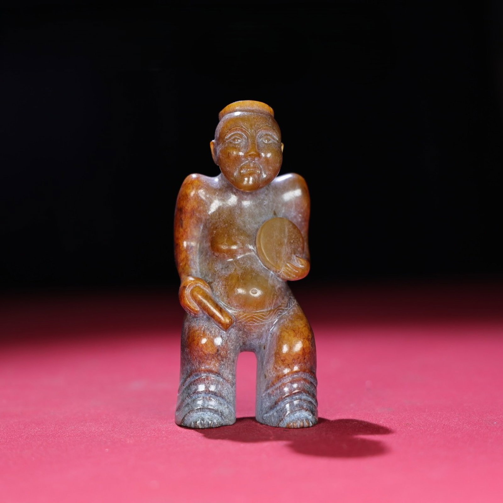 An Exquisite Archaic Jade Figure Ornament (1 of 9)