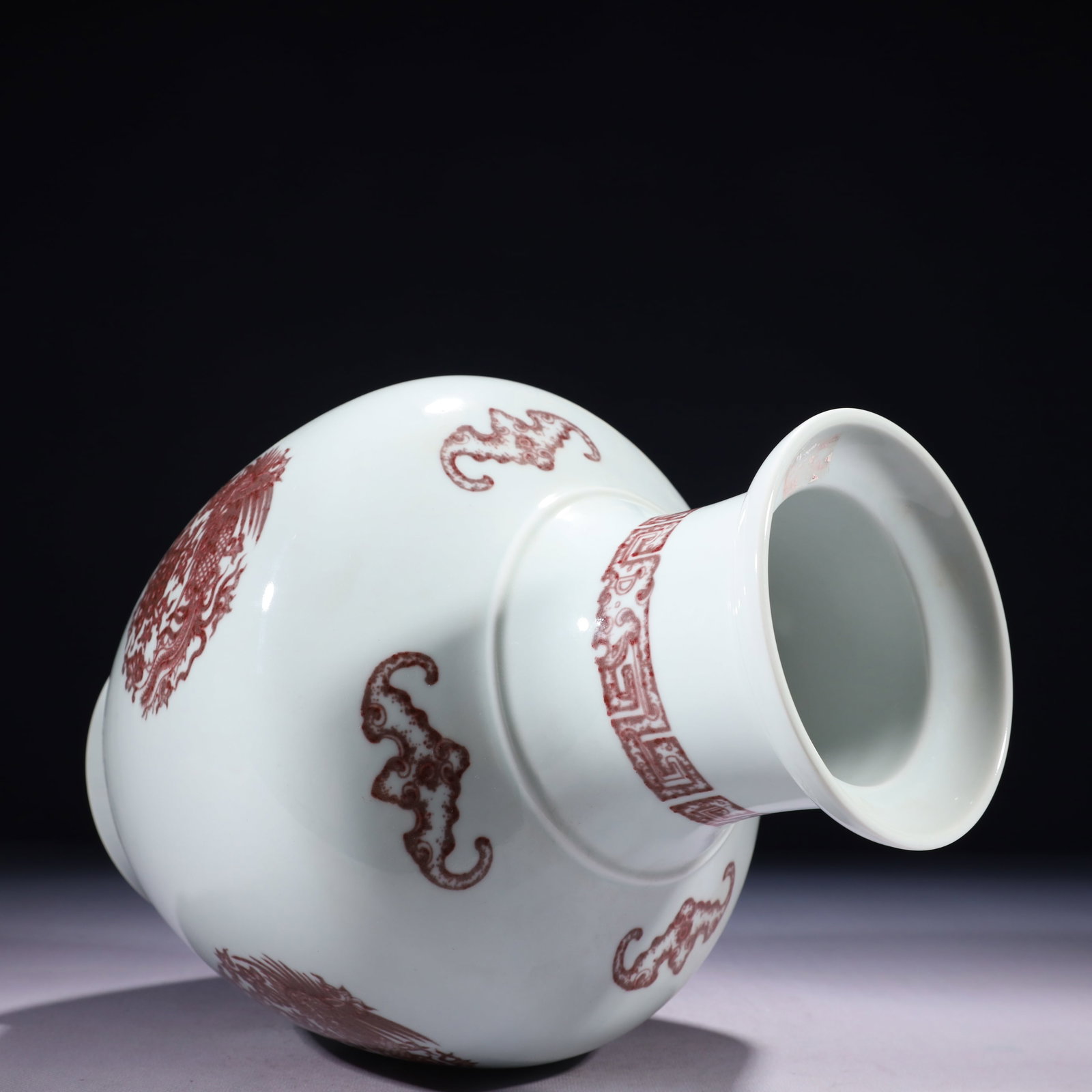 An Exquisite Underglaze-Red Phoenix Pattern Vase - 9