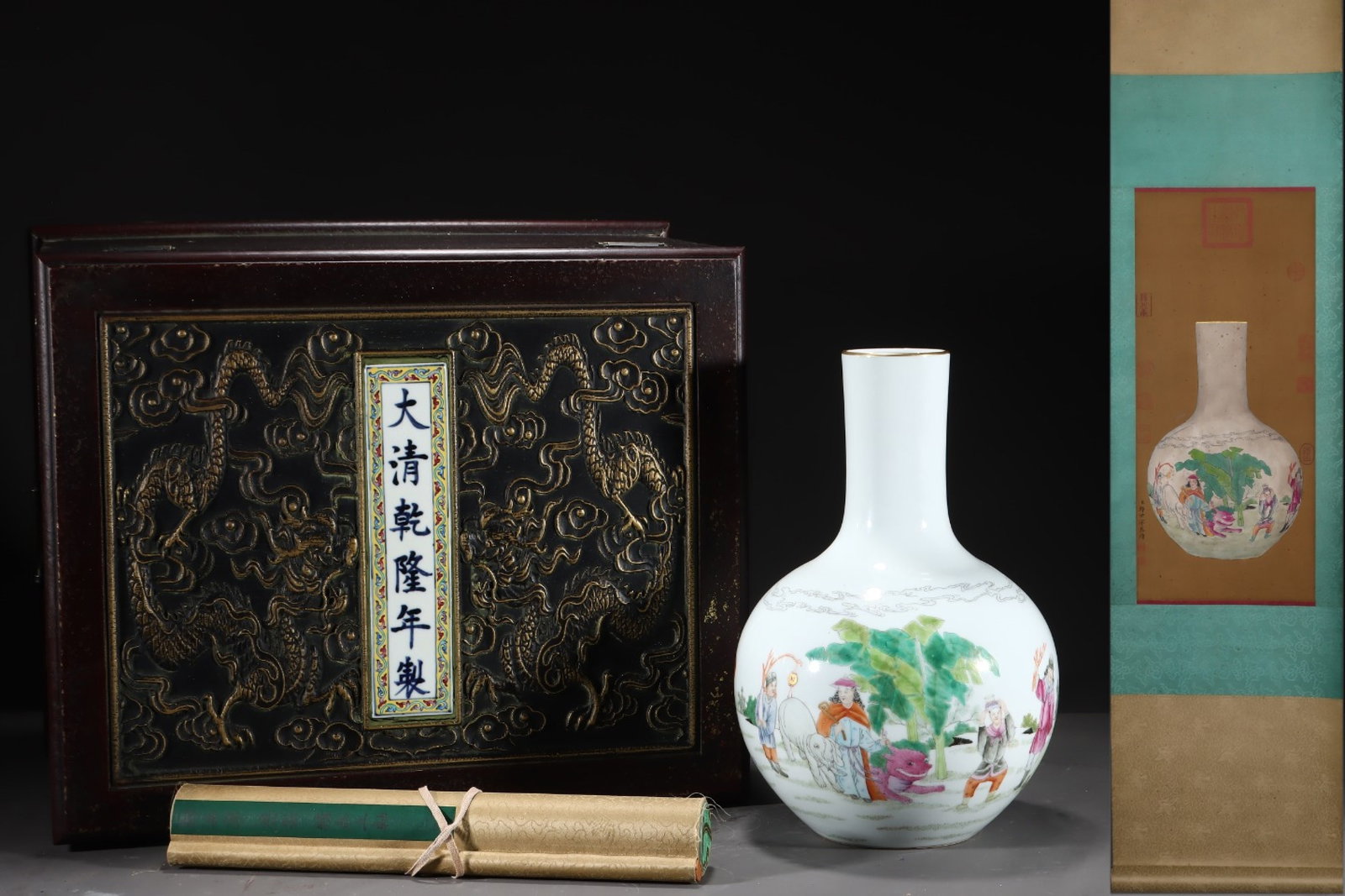 An Exquisite Famille-Rose Character and Story Pattern Painted Gold Vase,With Vertical Scroll: An Exquisite Famille-Rose Character and Story Pattern Painted Gold Vase,With Vertical Scroll Painting on Silk,Qing Dynasty,China,with Qianlong Six-character Mark,Size:13.5inx8.5in,Without frame Size:2