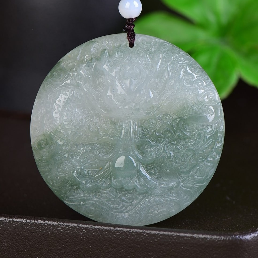 An Exquisite Jadeite Dragon Pattern Pendant: An Exquisite Jadeite Dragon Pattern Pendant,Size:50mmx50mm 翡翠龙纹挂件