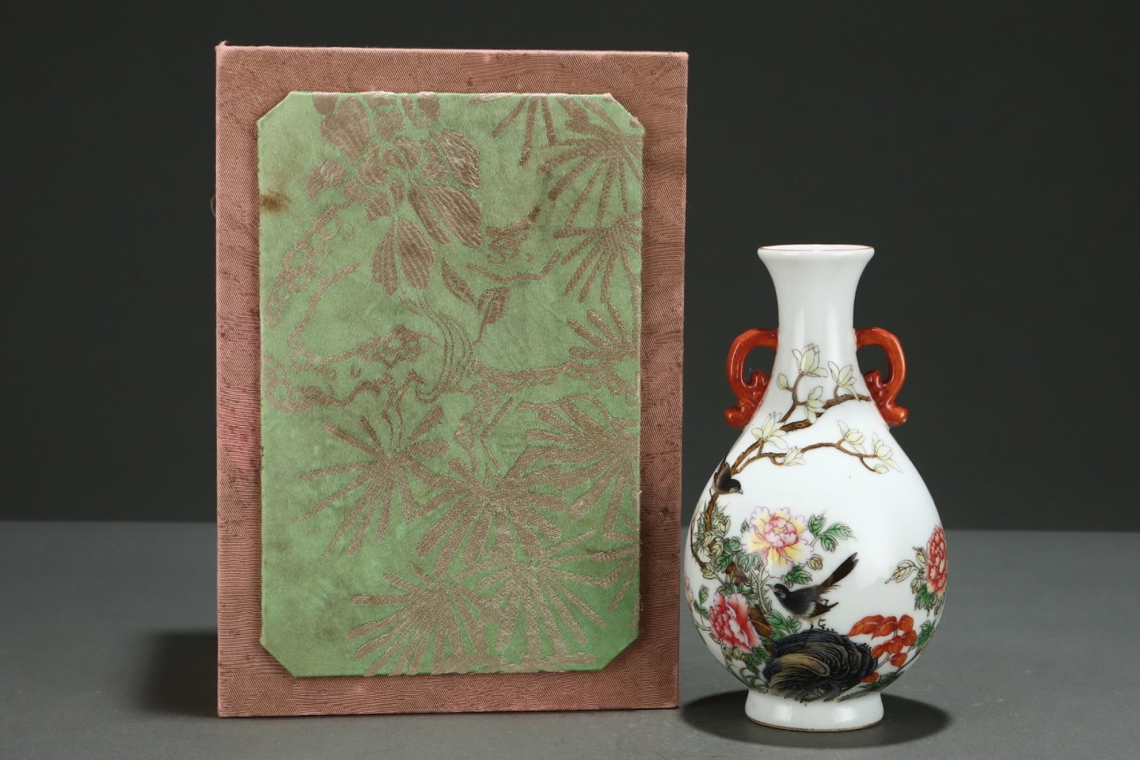 An Exquisite Famille-Rose Painted Gold Flower and Bird Pattern Double-Ears Vase,with poem: An Exquisite Famille-Rose Painted Gold Flower and Bird Pattern Double-Ears Vase,with poem,Qing Dynasty,China,Yongzheng Four-character Mark,Size:6.5inx3.6in 粉彩描金花(