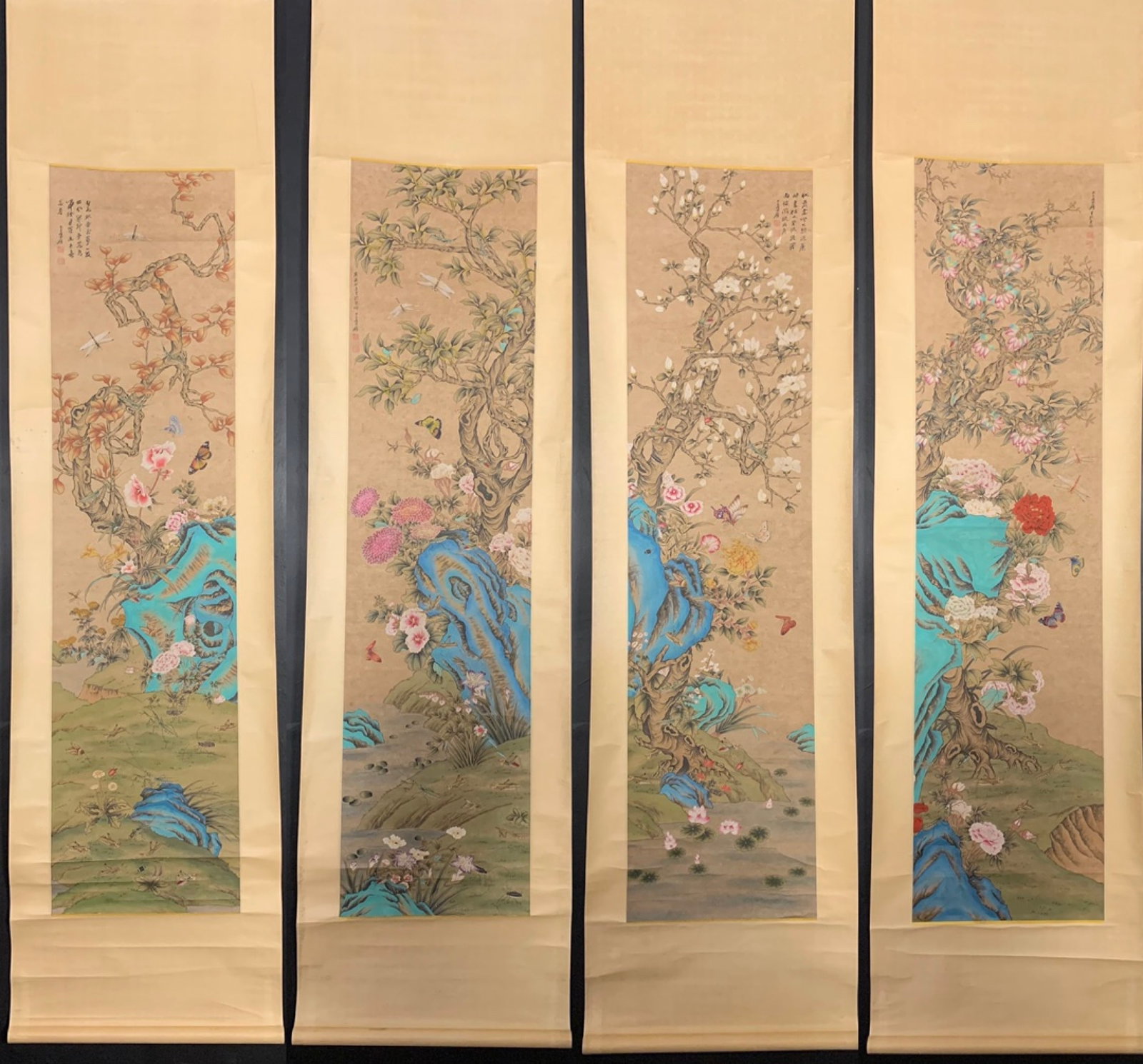 A Set of Chinese Vertical Scroll Ink Painting of Flower and Butterfly on Paper: A Set of Chinese Vertical Scroll Ink Painting of Flower and Butterfly on Paper,Zhang Daqian,Size:65.7inx18.5in 一套中国水墨花卉蝴蝶画&