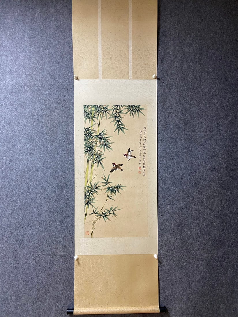 An Exquisite Chinese Vertical Scroll Ink Painting of Flower and Bird on Paper: An Exquisite Chinese Vertical Scroll Ink Painting of Flower and Bird on Paper,Yu Zhizhen,Size:36.2inx17.3in