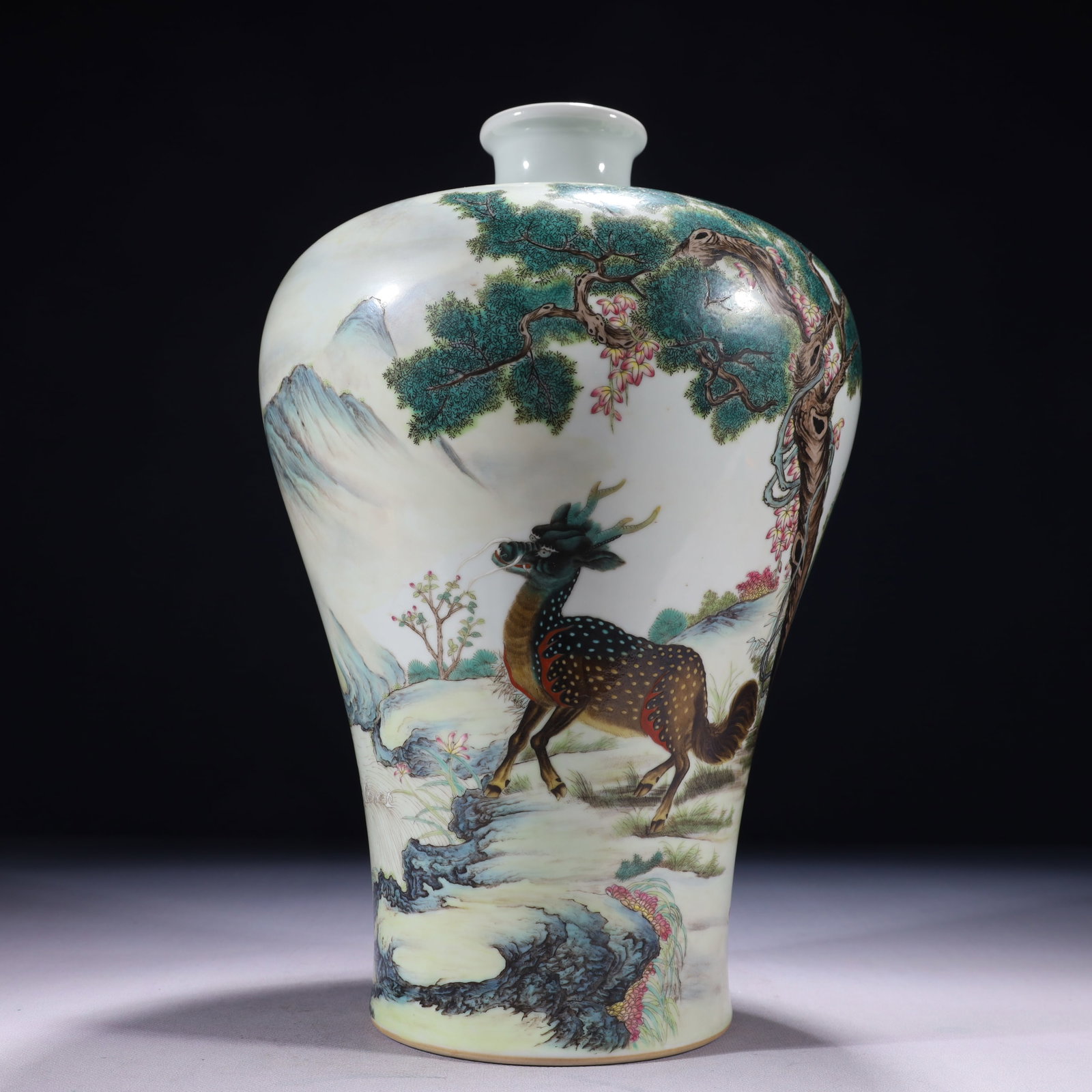 An Exquisite Enamel Landscape Pattern Vase: An Exquisite Enamel Landscape Pattern Vase 珐琅彩山水纹瓶,中国清代,雍正六字款