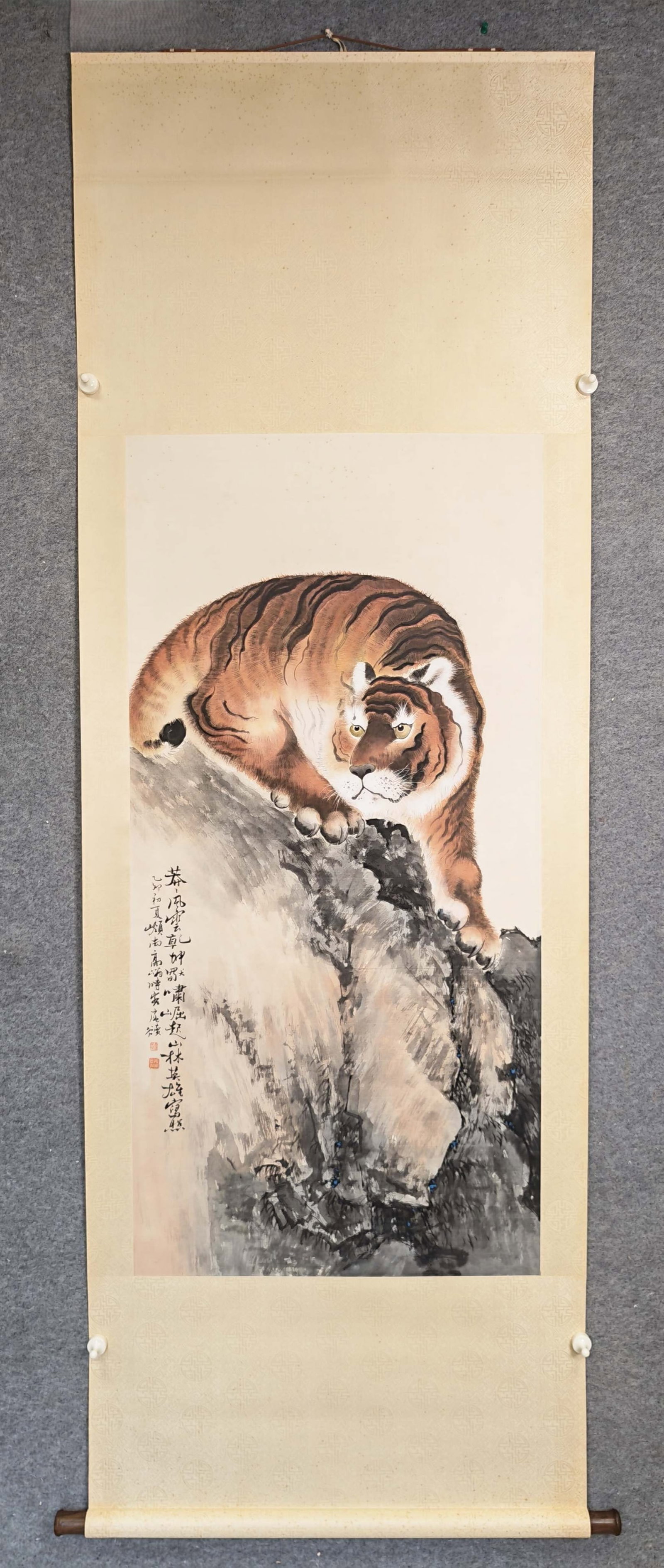 A Chinese Vertical Scroll Ink Painting of Tiger on Paper: A Chinese Vertical Scroll Ink Painting of Tiger on Paper,Gao Qifeng,Size:25.2inx51.2in 一幅中国水墨老虎画立轴,高奇峰