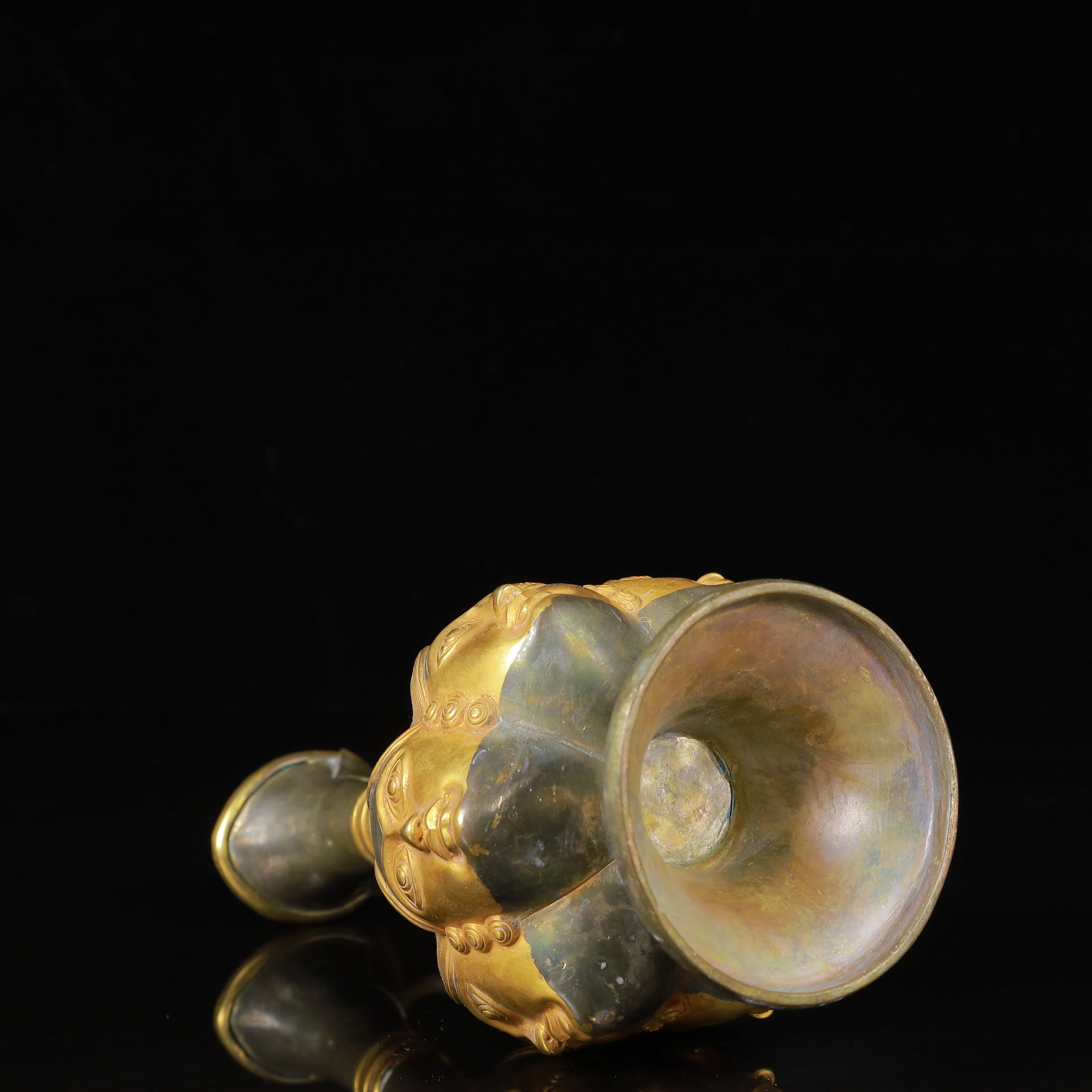 An Exquisite Gilt Silver Figure-Face Pattern Ewer - 13