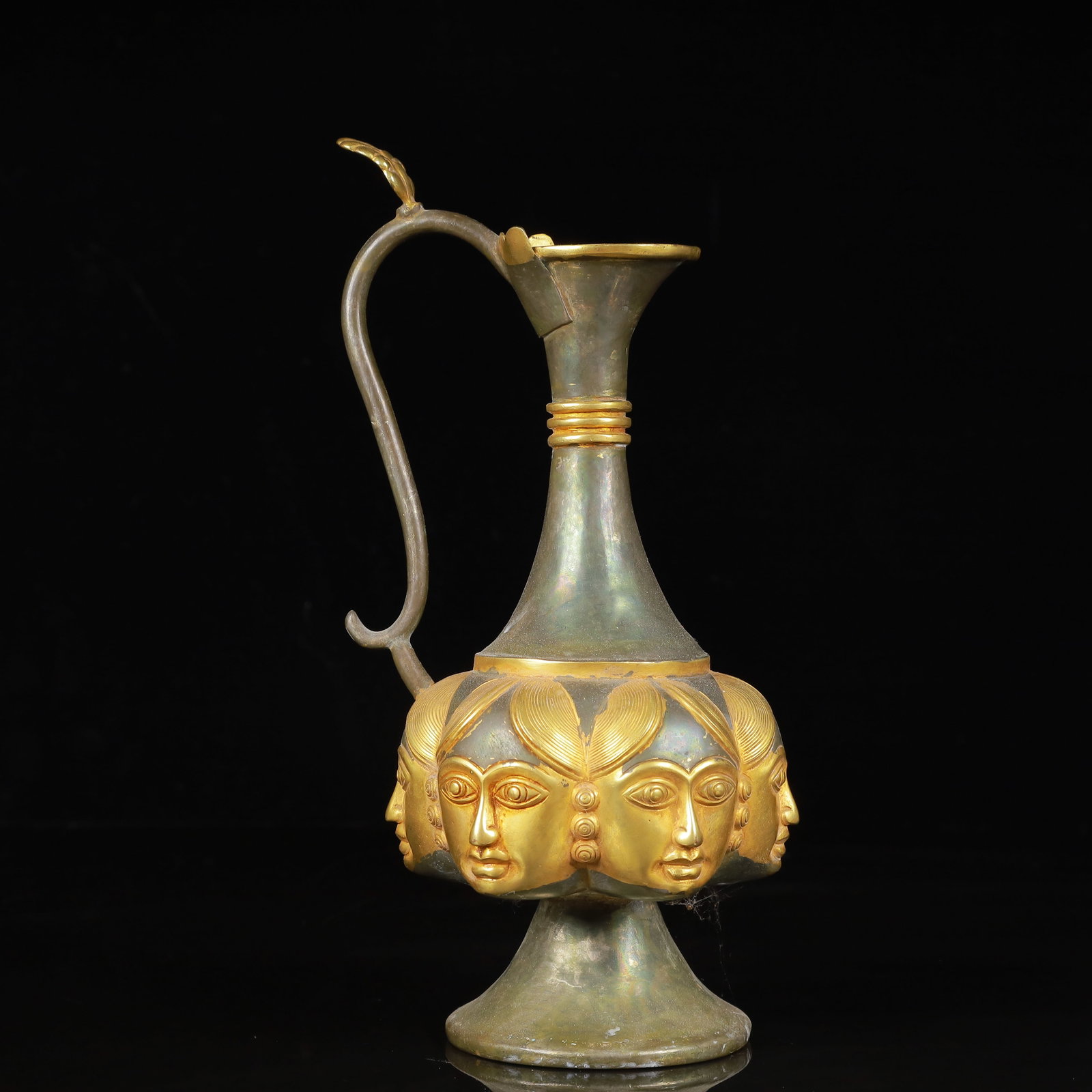 An Exquisite Gilt Silver Figure-Face Pattern Ewer - 9