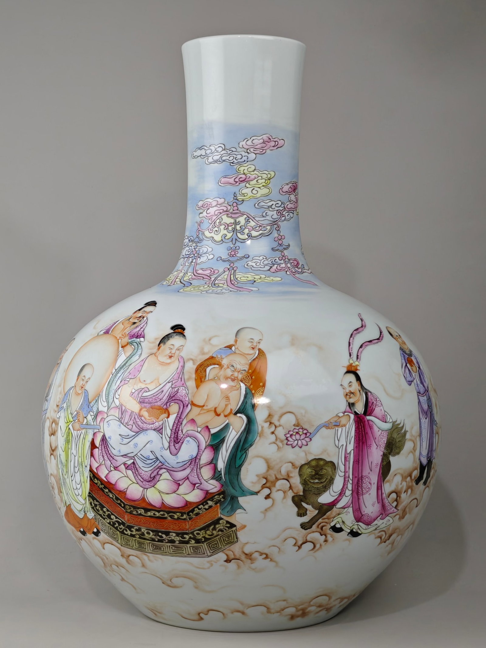 A Huge Famille-Rose Character and Story Pattern Vase,with poem: A Huge Famille-Rose Character and Story Pattern Vase,with poem,Qing Dynasty,China,Qianlong Six-character Mark,Size:21.7inx15in 粉彩人物故事纹瓶,带