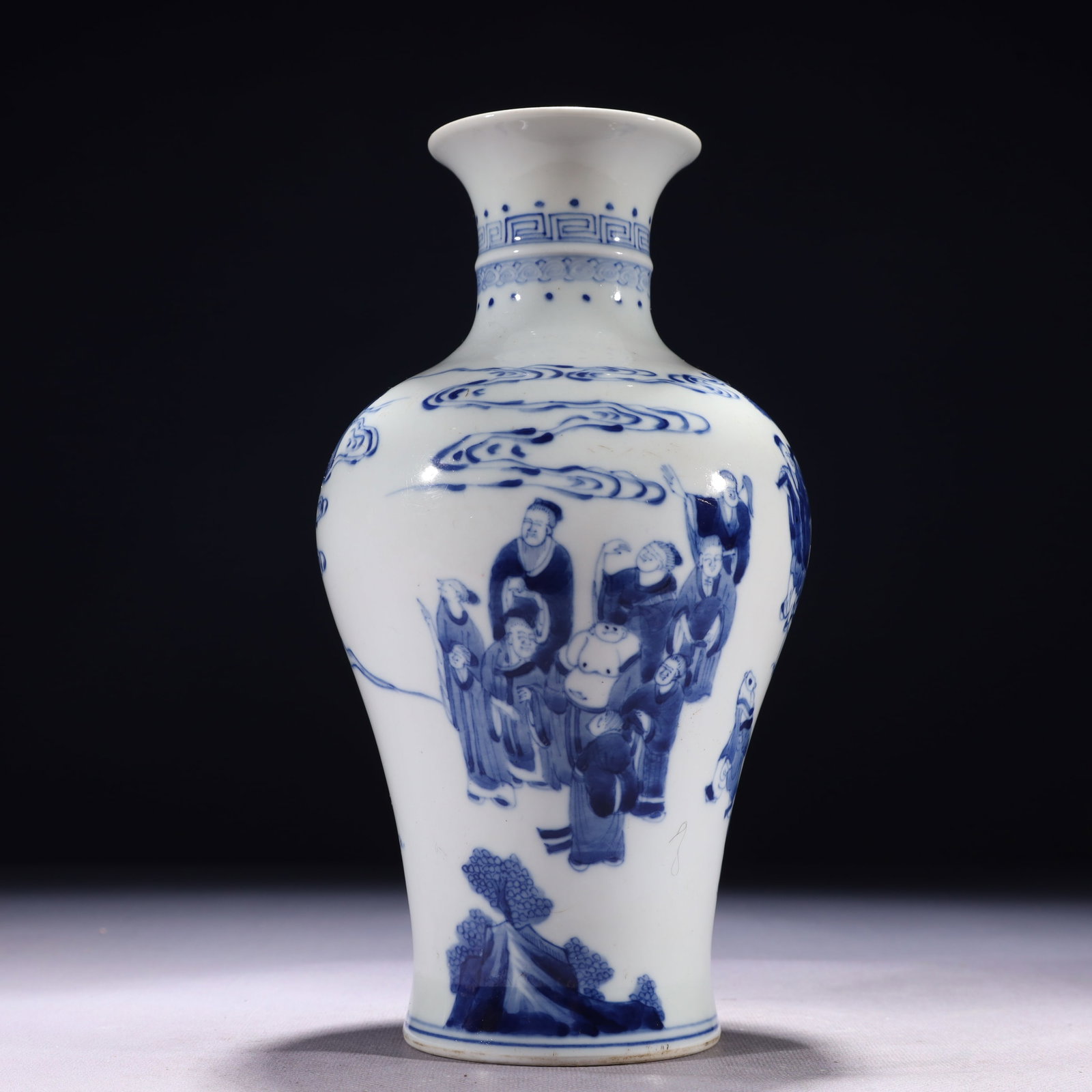 An Exquisite Blue and White Character and Story Pattern Vase: An Exquisite Blue and White Character and Story Pattern Vase,Qing Dynasty,China,Kangxi Six-character Mark,Size:5.1inx9.8in,Weight:950g
