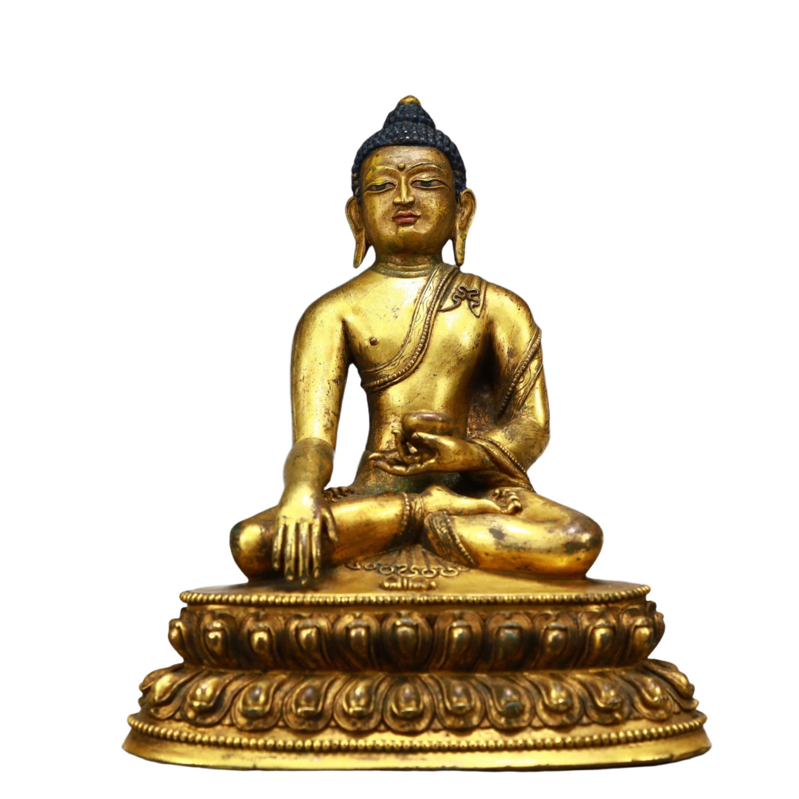 A Solemn Gilt Bronze Statue of Sakyamuni: A Solemn Gilt Bronze Statue of Sakyamuni,Ming Dynasty, China,Size:6.5inx4.3inx8.1in,Weight:1900g 铜鎏金释迦摩尼像,中国明代