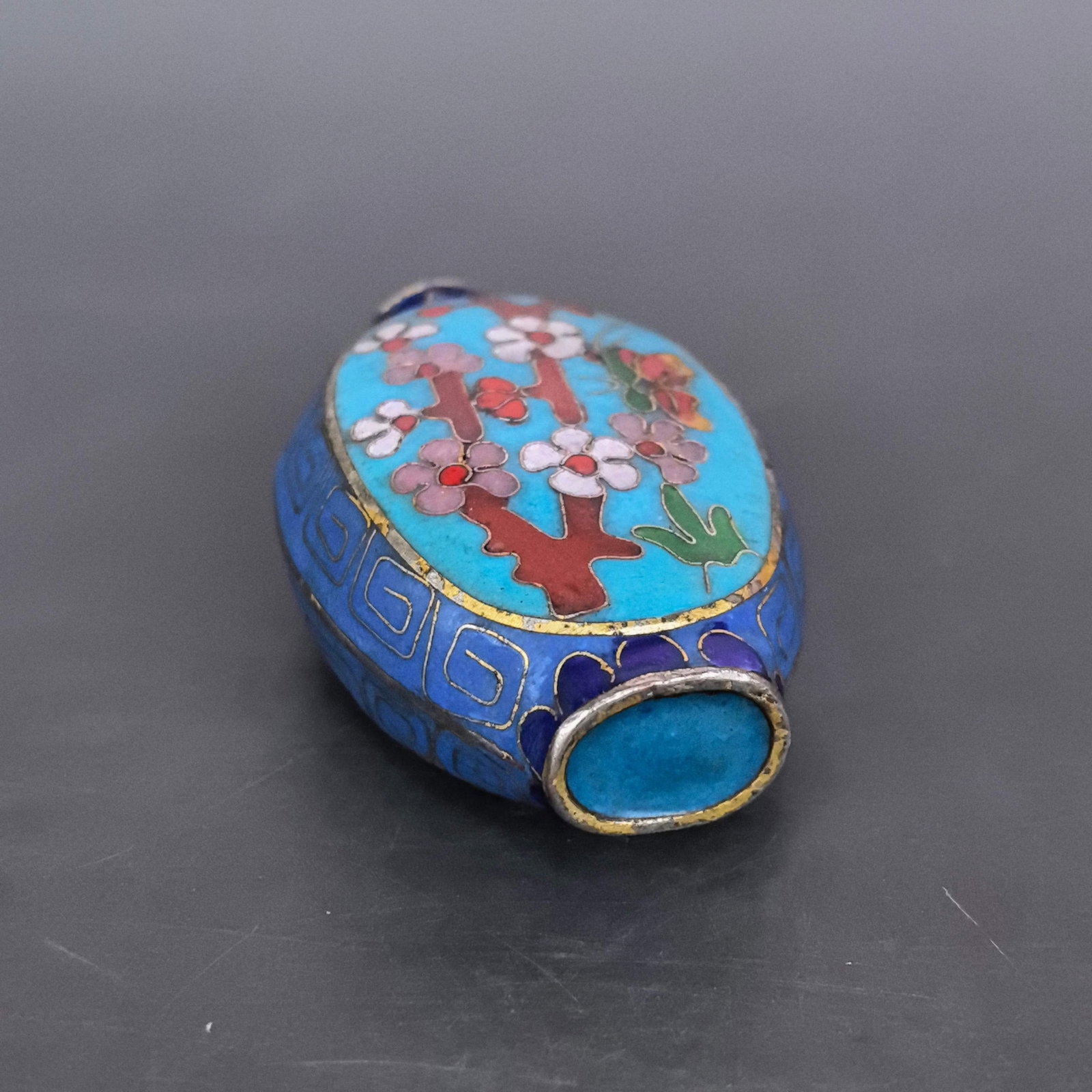 An Exquisite Cloisonne Flower Pattern Snuff Bottle - 9