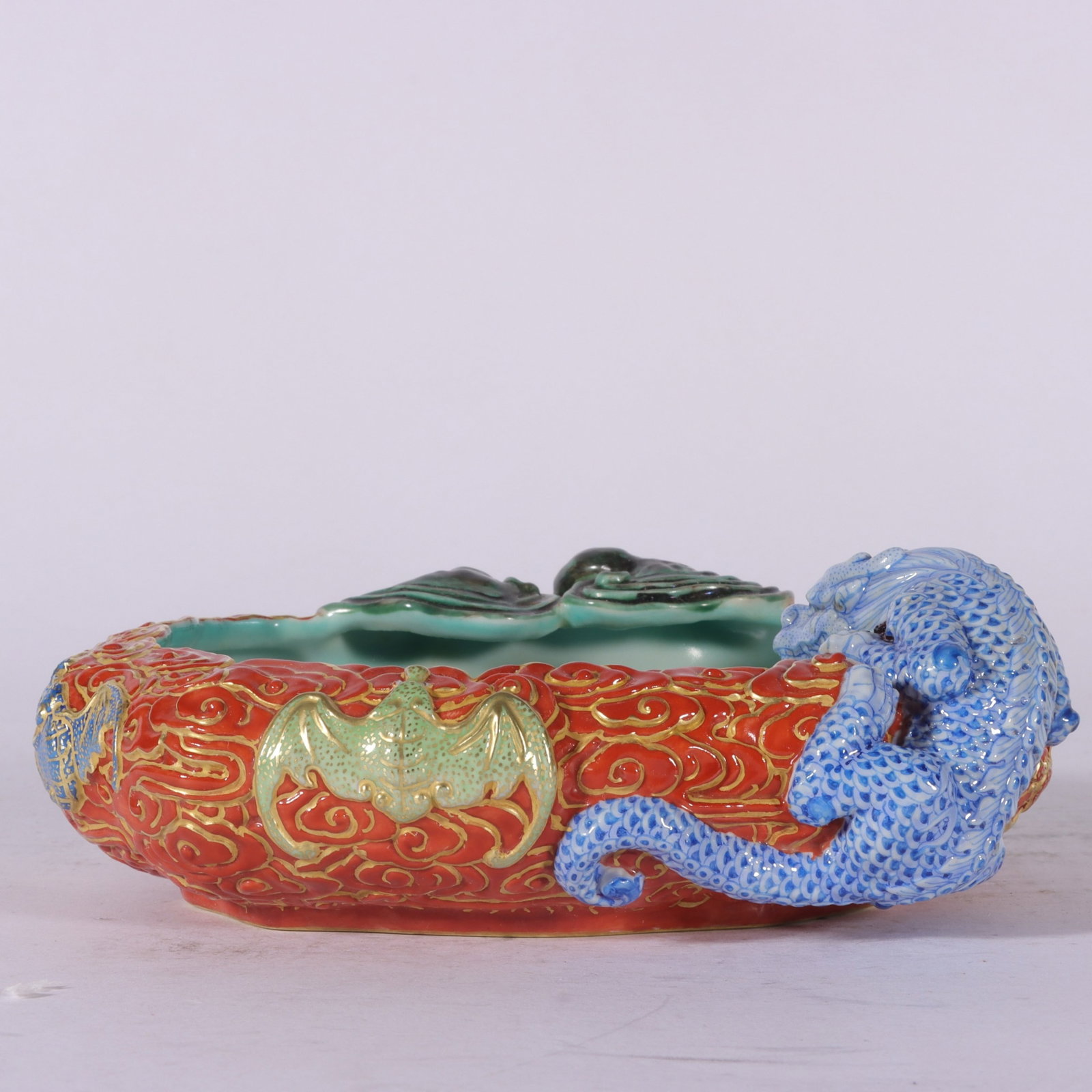 An Exquisite Iron-Red Painted Gold Auspicious Cloud and Dragon Pattern Brush Washer: An Exquisite Iron-Red Painted Gold Auspicious Cloud and Dragon Pattern Brush Washer,Qing Dynasty,China,Qianlong Six-character Mark,Size:2inx5.2in