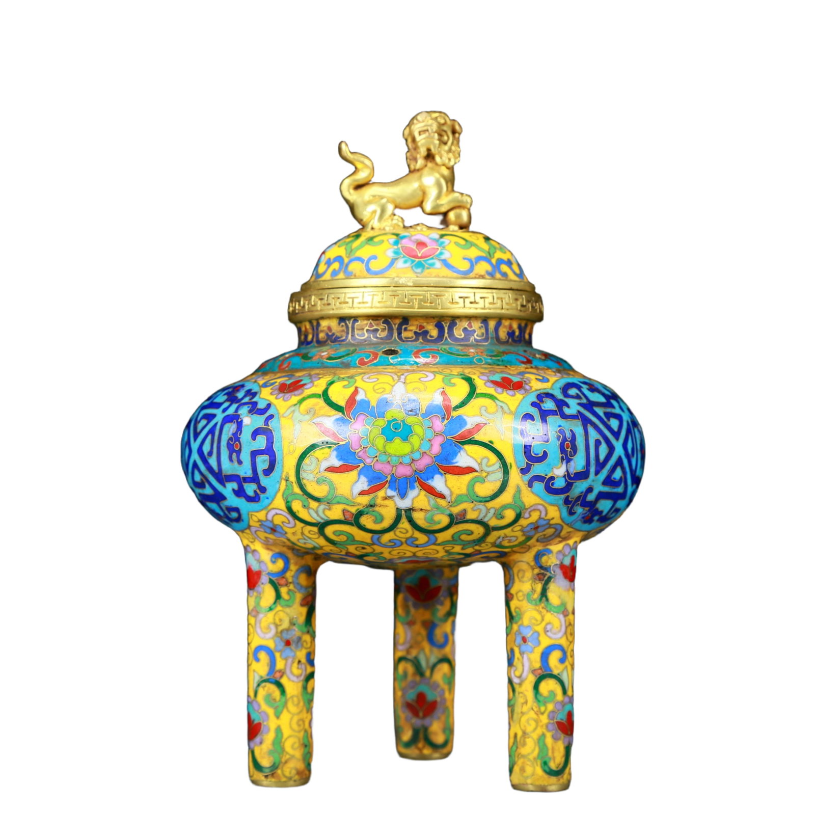 A fine cloisonn?? 'Lotus and dragon' tripod censer with lid: An exquisite cloisonné 'lily and dragon' pattern tripod censer with lid, the application of filigree craftsmanship makes the decoration of this collection more detailed and three-dimensional. Thi