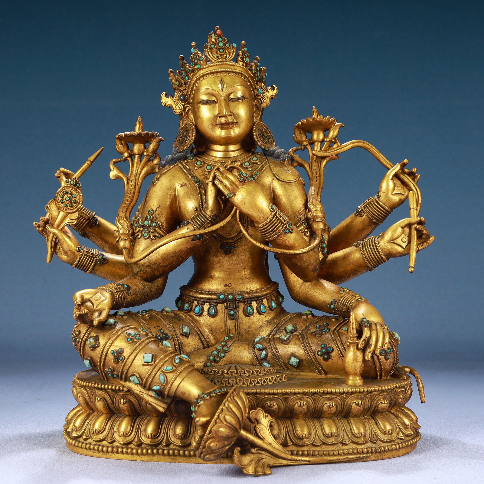 A Solemn Gilt Bronze Statue of Gautama??s Mother,Inlaid Turquoise: A Solemn Gilt Bronze Statue of Gautama’s Mother,Inlaid Turquoise,Qing Dynasty, China,Size:9.8inx8.7inx12.6in,Weight:10050g