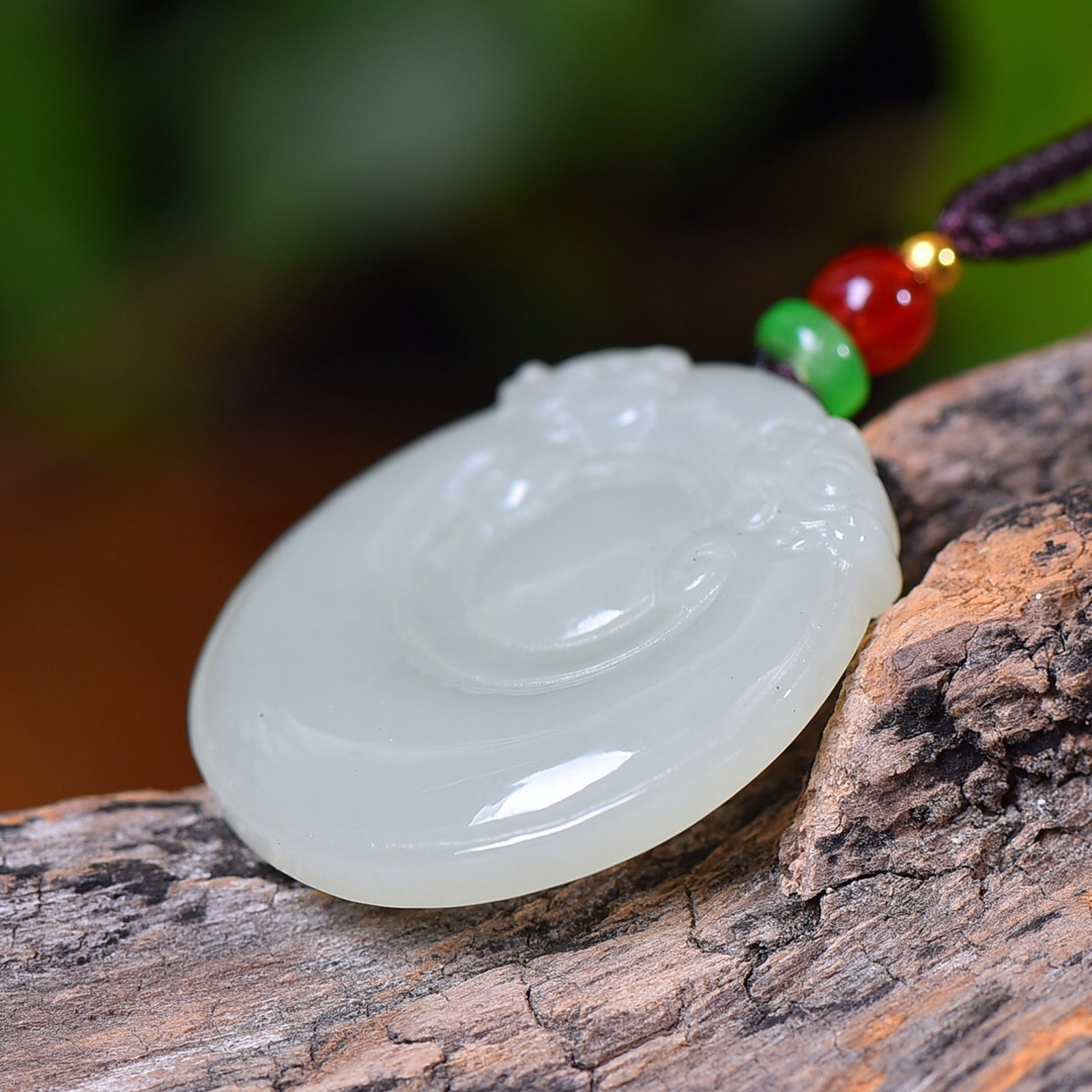 An Exquisite White Jade Dragon Pattern Pendant - 5