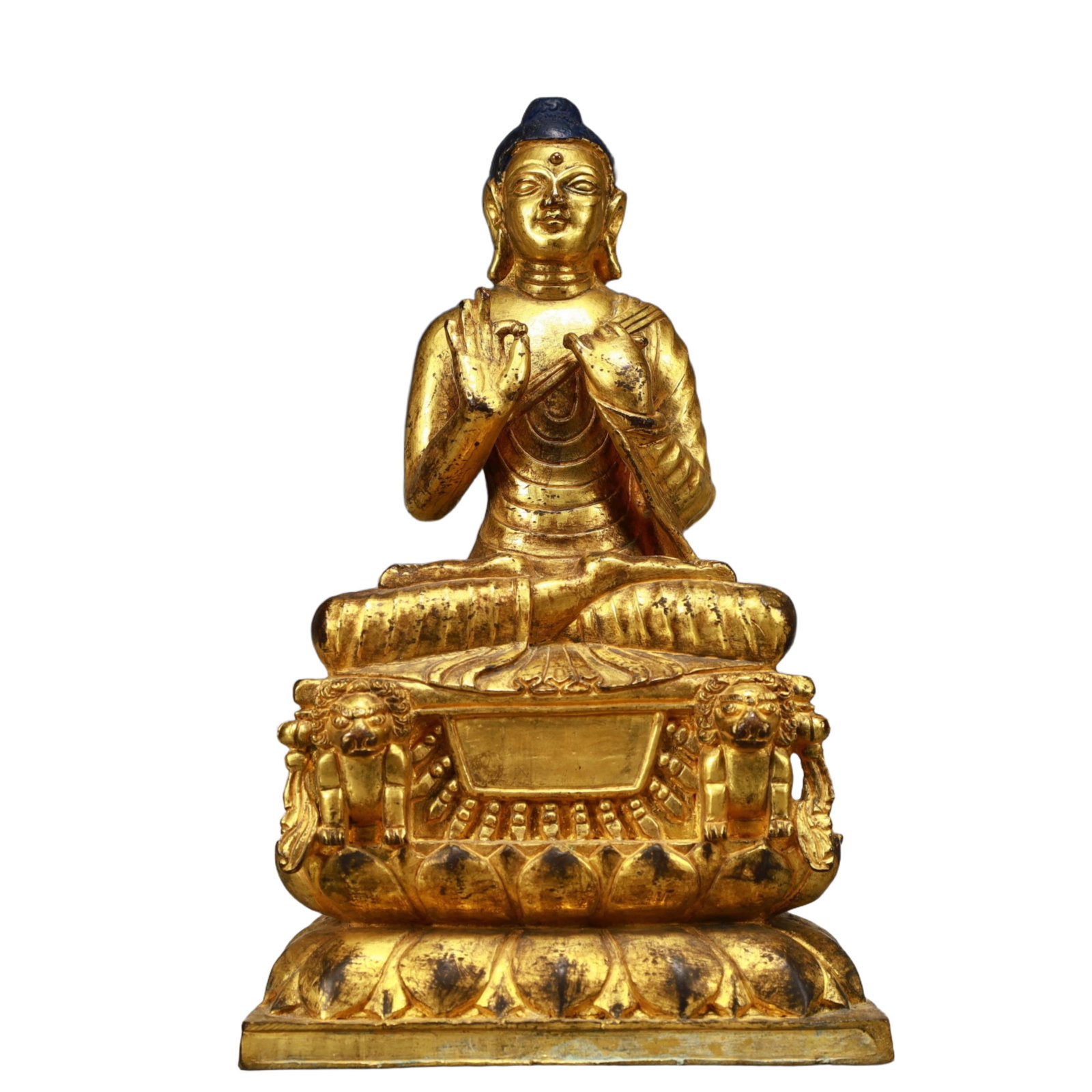 A Solemn Gilt Bronze Statue of Sakyamuni: A Solemn Gilt Bronze Statue of Sakyamuni,Ming Dynasty, China,Size:5.1inx3.5inx8.3in,Weight:1950g 铜鎏金释迦摩尼像,中国明代