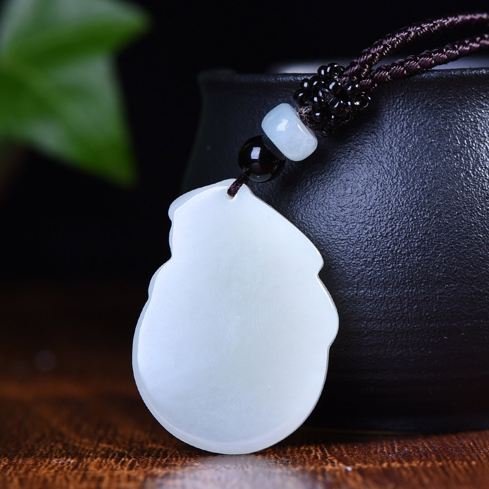 An Exquisite White Jade Bird Pattern Pendant - 5