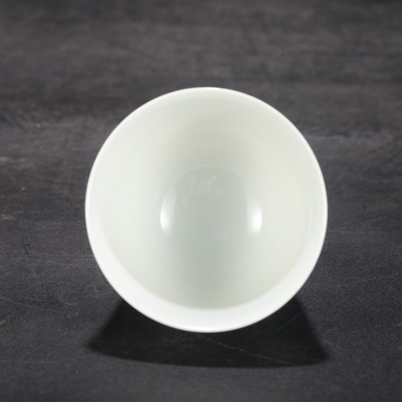 An Exquisite Doucai Dragon Pattern Cup - 4