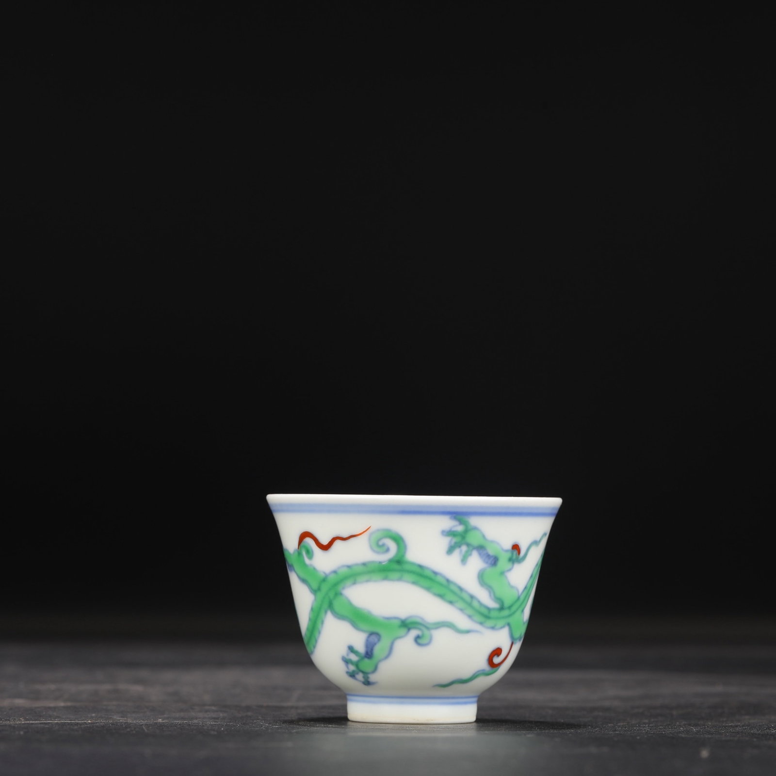 An Exquisite Doucai Dragon Pattern Cup - 5