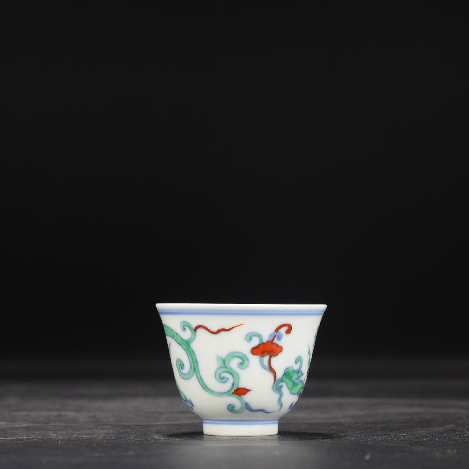 An Exquisite Doucai Dragon Pattern Cup - 6