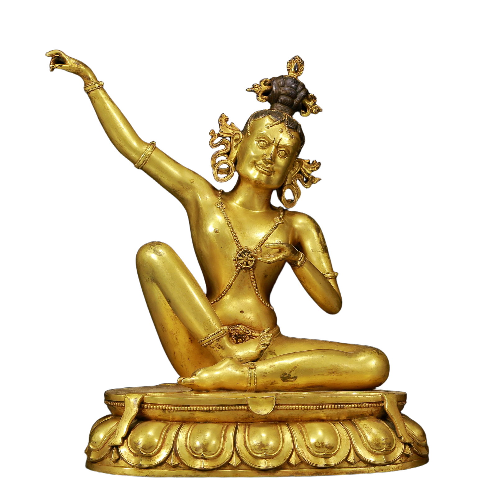 A Solemn Gilt Bronze Buddha Statue: A Solemn Gilt Bronze Buddha Statue,Ming Dynasty, China,Size:12.6inx9.1inx16.9in,Weight:14310g 铜鎏金佛像，明代