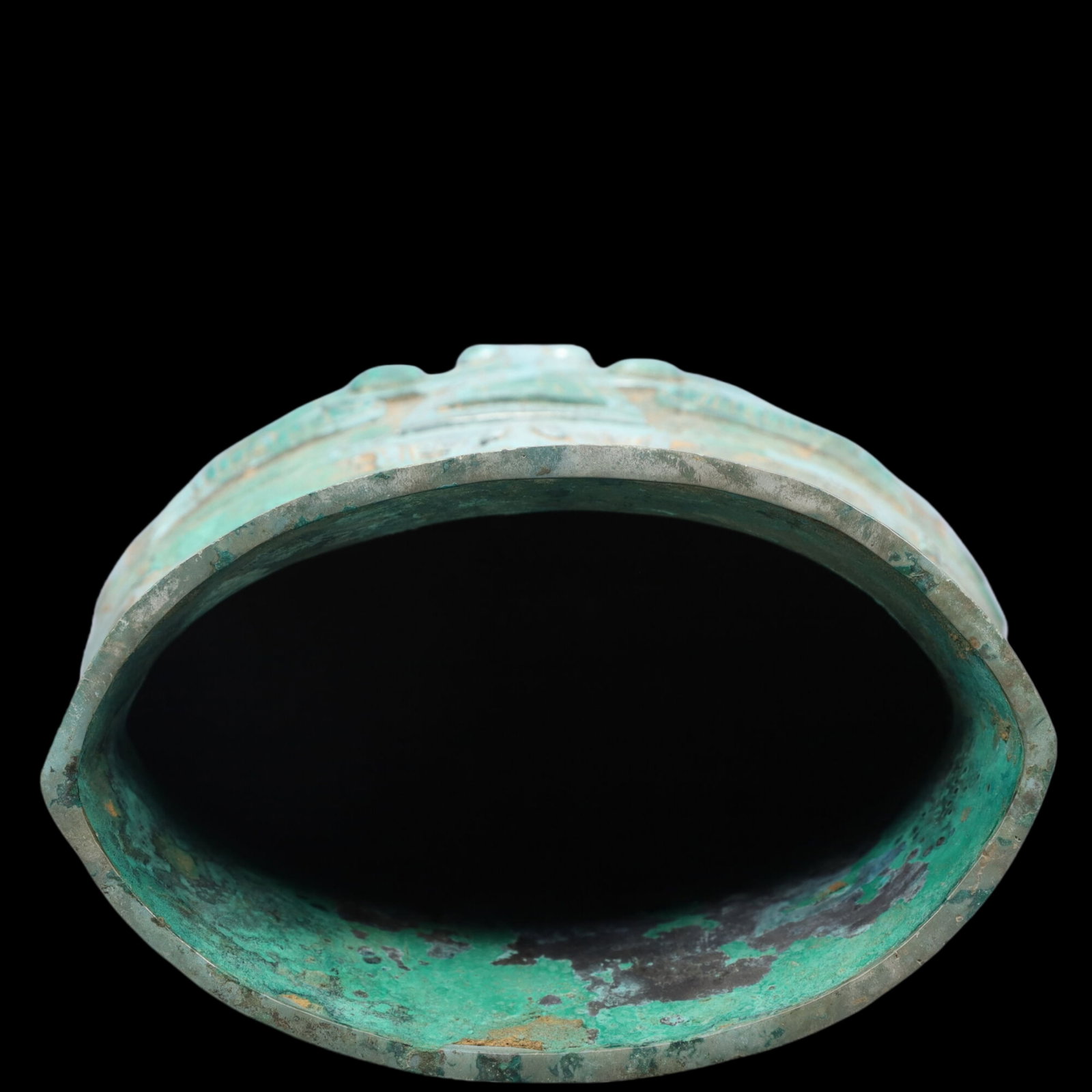 A Rare Bronze Beast-Face Pattern Vase - 10