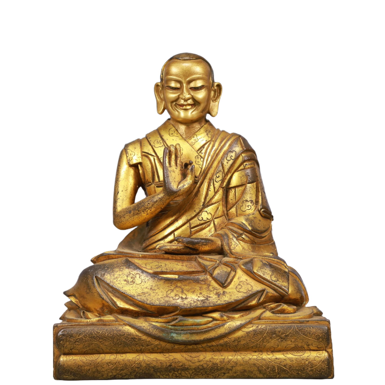 A Solemn Gilt Bronze Statue of Guru: A Solemn Gilt Bronze Statue of Guru, Qing Dynasty, China, Size:6.3inx7.5inx9.4in, Weight:5550g 铜鎏金上师像,中国清代,尺寸:6.3inx