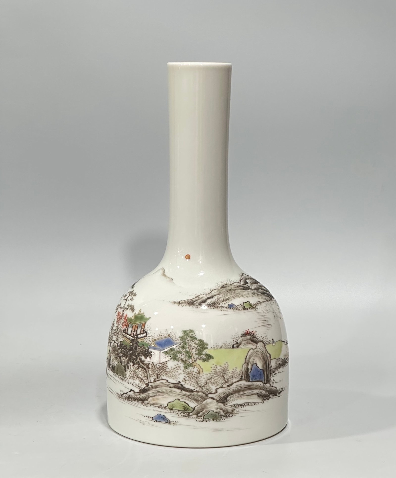 An Exquisite Famille-Rose Landscape Pattern Vase: An Exquisite Famille-Rose Landscape Pattern Vase,Qing Dynasty,China,Yongzheng Six-character Mark,Size:9.1inx4.5in 粉彩山水纹瓶,中国清代,&