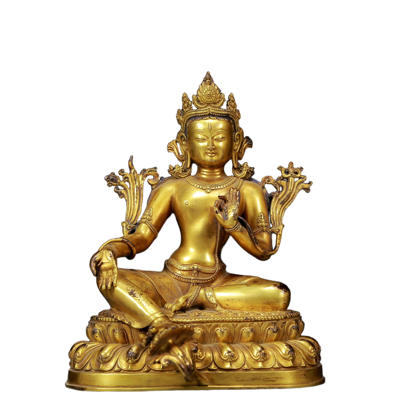 A Solemn Gilt Bronze Statue of Avalokitesvara: A Solemn Gilt Bronze Statue of Avalokitesvara,Ming Dynasty, China,Yongle Six-character Mark,Size:6.3inx5.5inx8.3in,Weight:2315g 铜鎏金观音像，明代