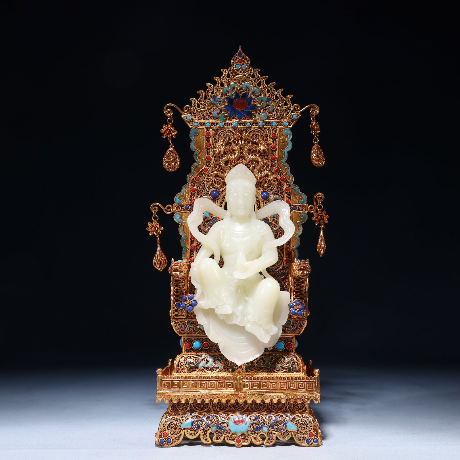An Exquisite Filigree and Gilding Inlaid White Jade Buddha Statue, Inlaid Gems: An Exquisite Filigree and Gilding Inlaid White Jade Buddha Statue, Inlaid Gems, Qing Dynasty,China, Qianlong Four-character Mark, Size:5.9inx3.1inx14.6in,Weight:1600g 花丝鎏金&