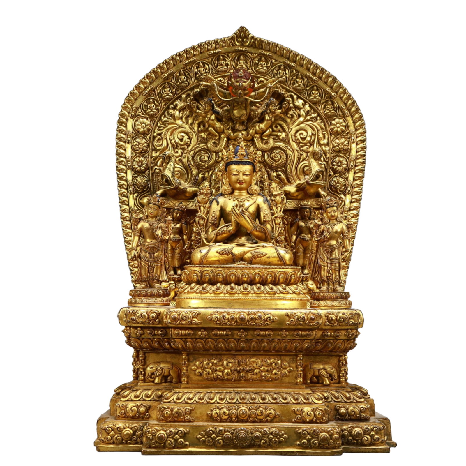 A Solemn Gilt Bronze Statue of Avalokitesvara: A Solemn Gilt Bronze Statue of Avalokitesvara,Ming Dynasty,China,Size:13.8inx9.1inx22in,Weight:27500g 铜鎏金观音像,中国明代