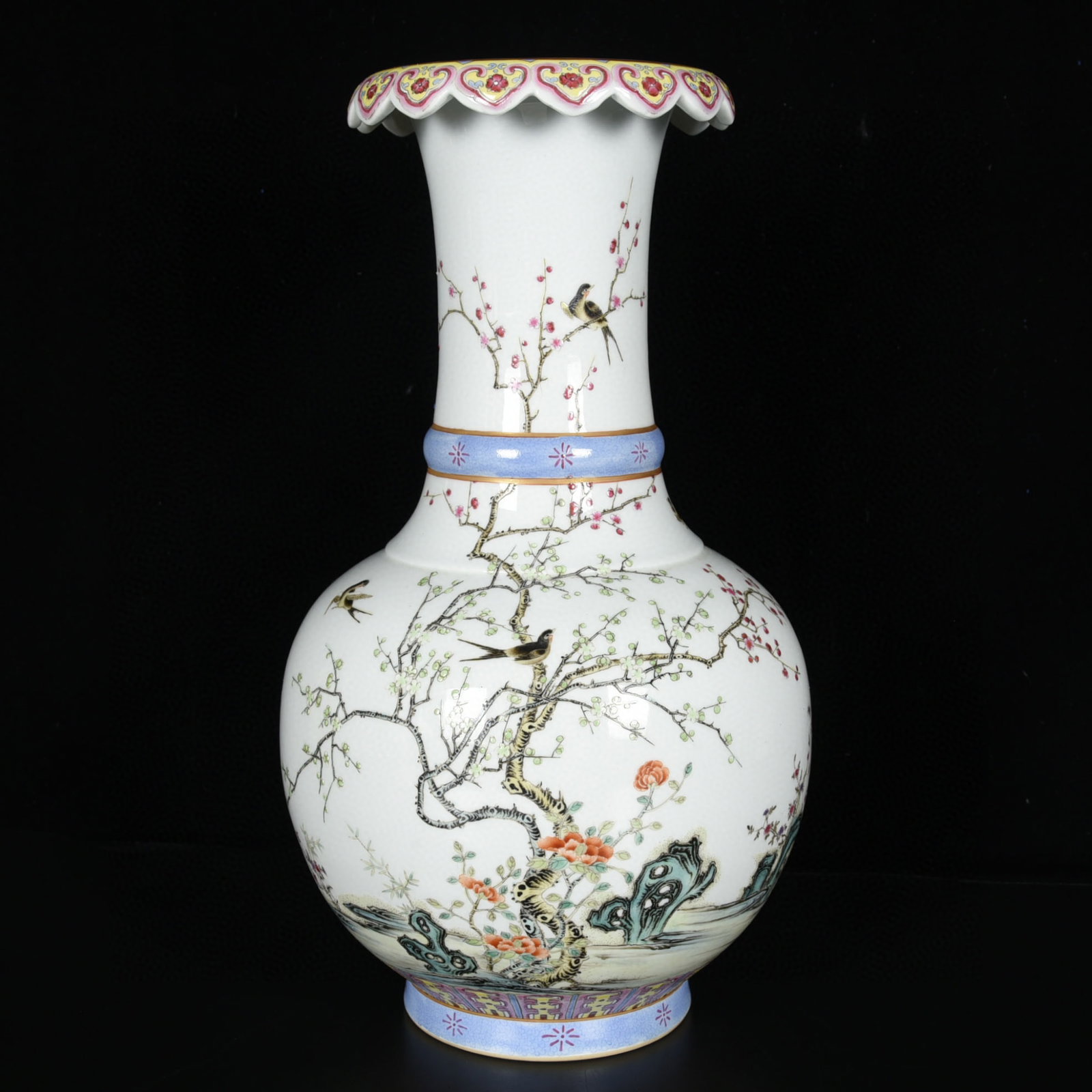 A Rare Enamel Painted Gold Flower and Bird Pattern Vase: A Rare Enamel Painted Gold Flower and Bird Pattern Vase,Qing Dynasty,China,Qianlong Six-character Mark,Size:12.2inx7.5in