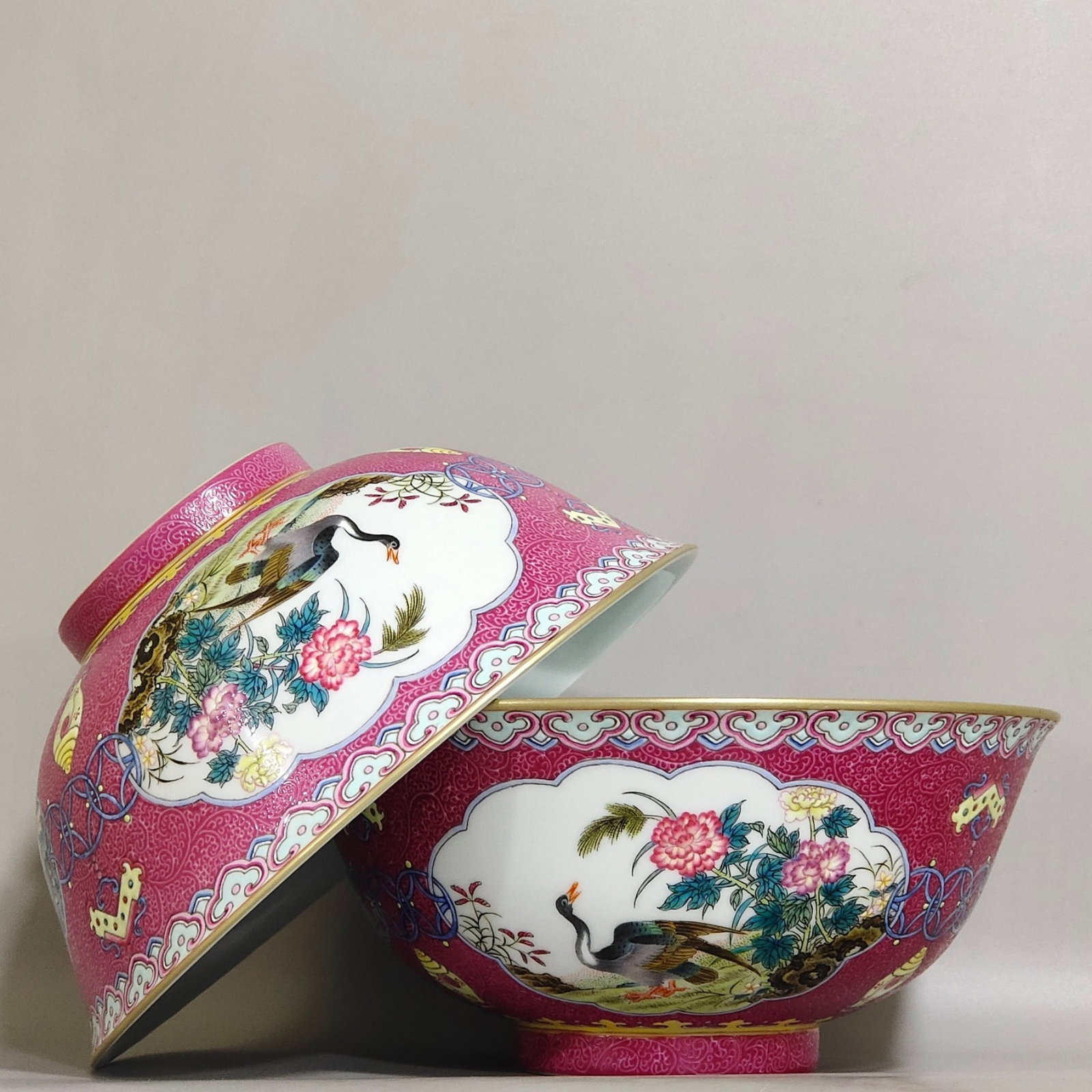A Pair of Exquisite Ruby Red-Glazed Painted Gold Reed Goose Pattern Bowls: A Pair of Exquisite Ruby Red-Glazed Painted Gold Reed Goose Pattern Bowls,Qing Dynasty,China,Yongzheng Four-character Mark,Size:2.9inx6.5in 一对胭脂红描金!