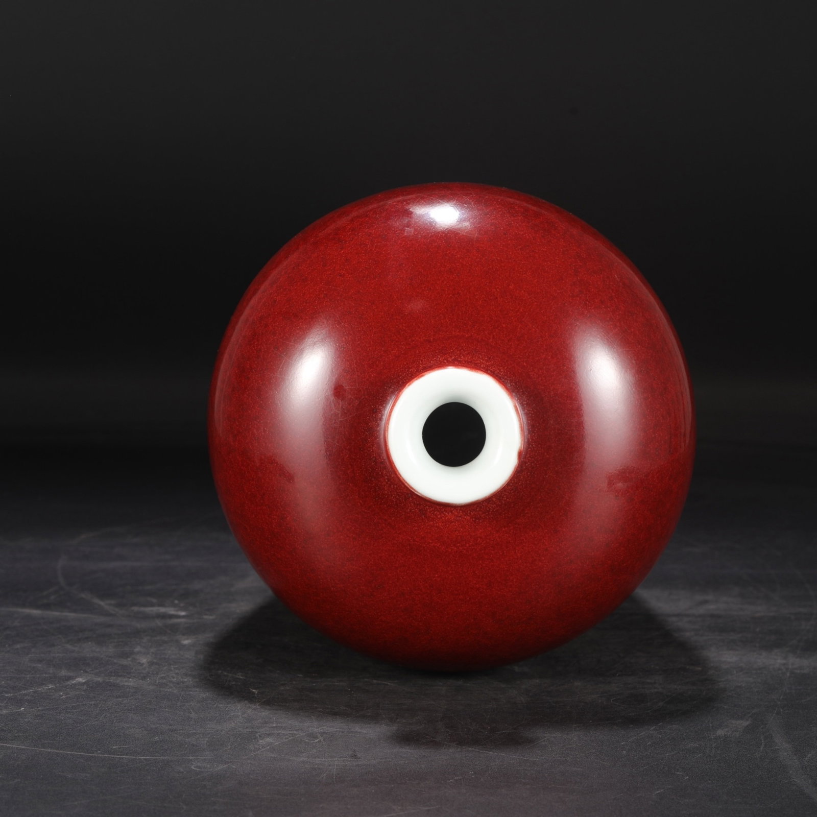 A Rare Ruby red-Glazed Vase - 5