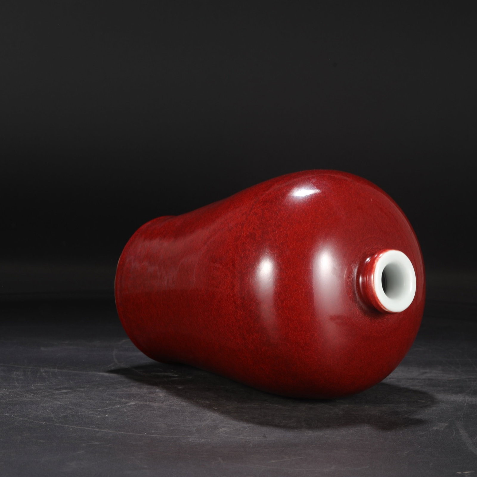A Rare Ruby red-Glazed Vase - 6